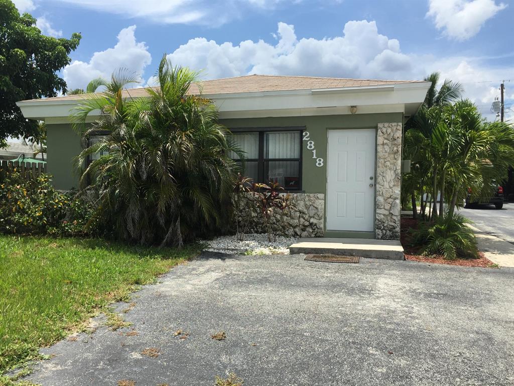 Photo of 2818 Hinda Road Rd, West Palm Beach, FL 33403 (MLS # R10718572)