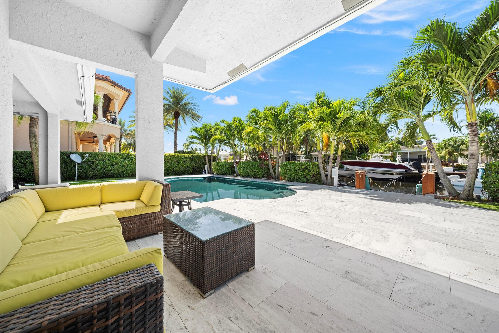 HILLSBORO ISLES - Residential