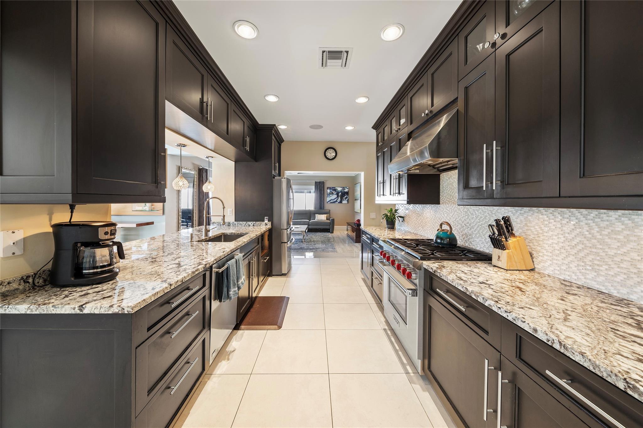 HILLSBORO ISLES - Residential