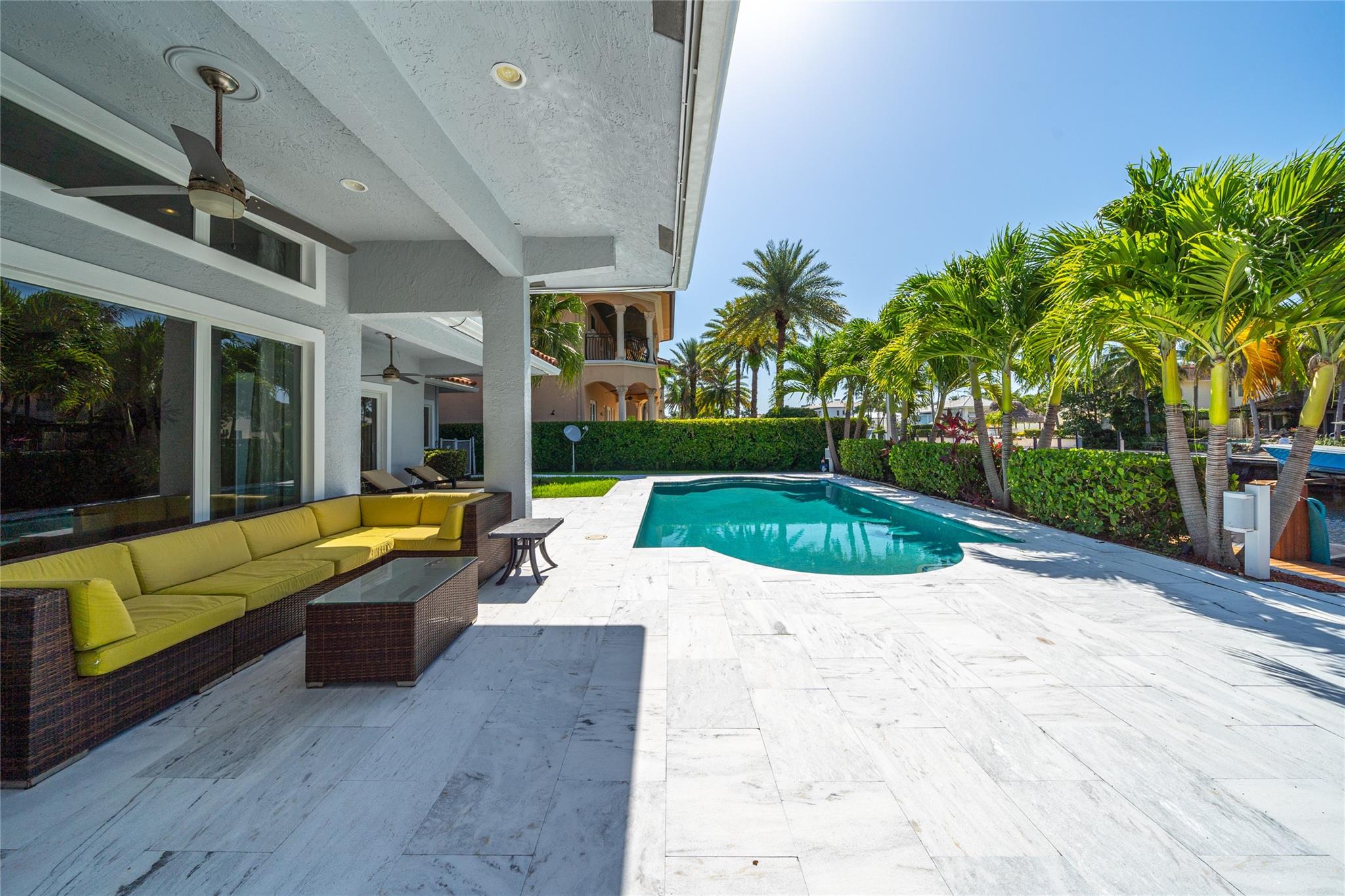 HILLSBORO ISLES - Residential