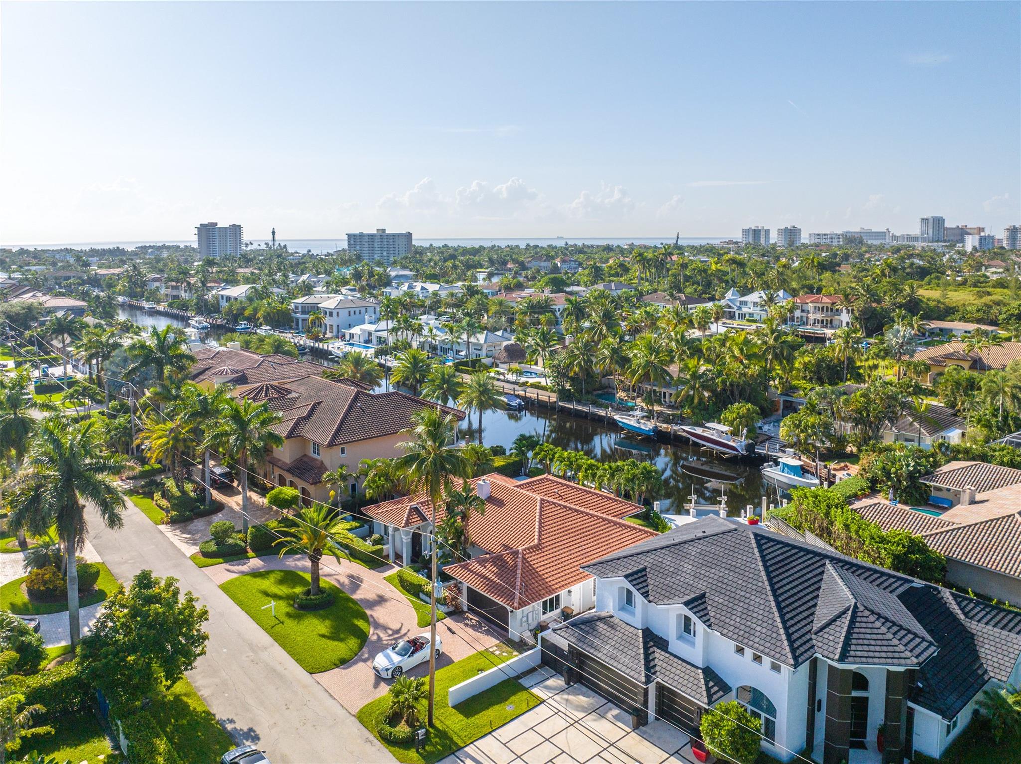 HILLSBORO ISLES - Residential