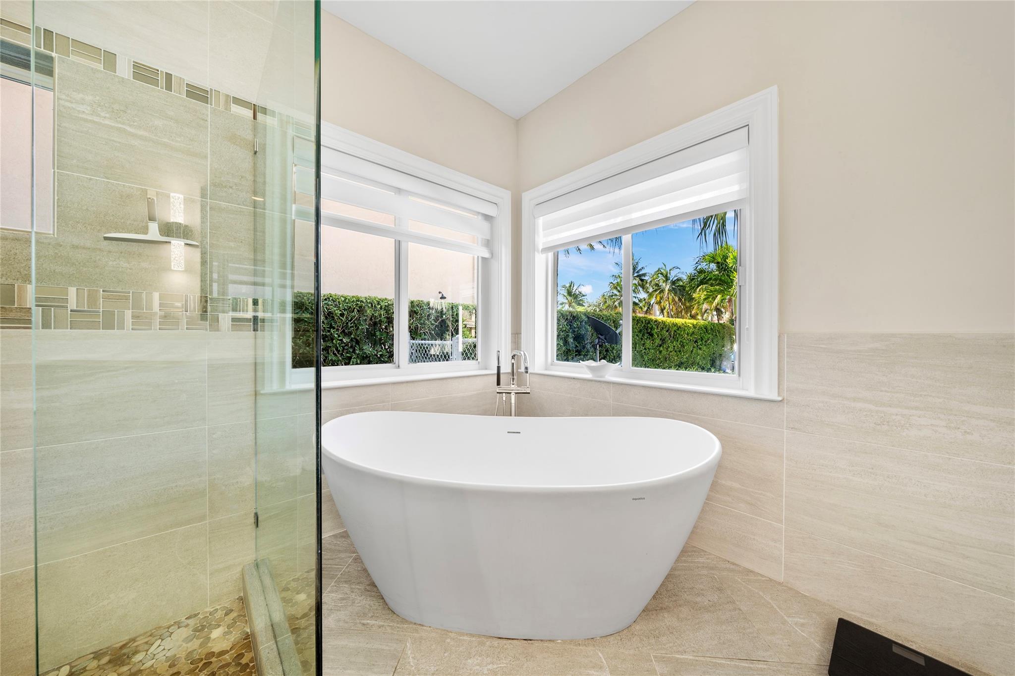 HILLSBORO ISLES - Residential