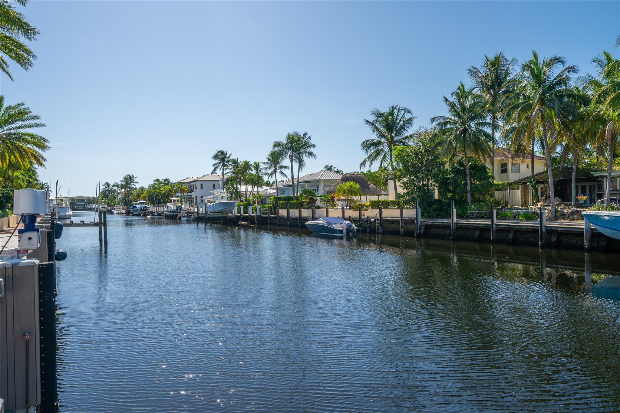 HILLSBORO ISLES - Residential