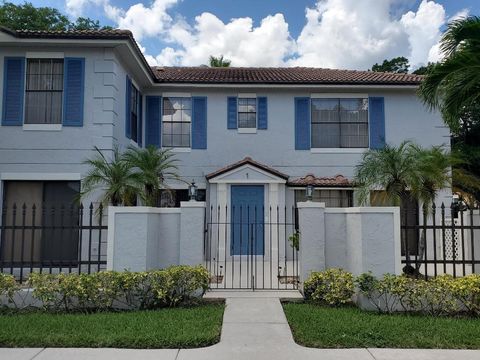 Photo of 387 Prestwick Lane #1, Palm Beach Gardens, FL 33418 (MLS # R11118320)