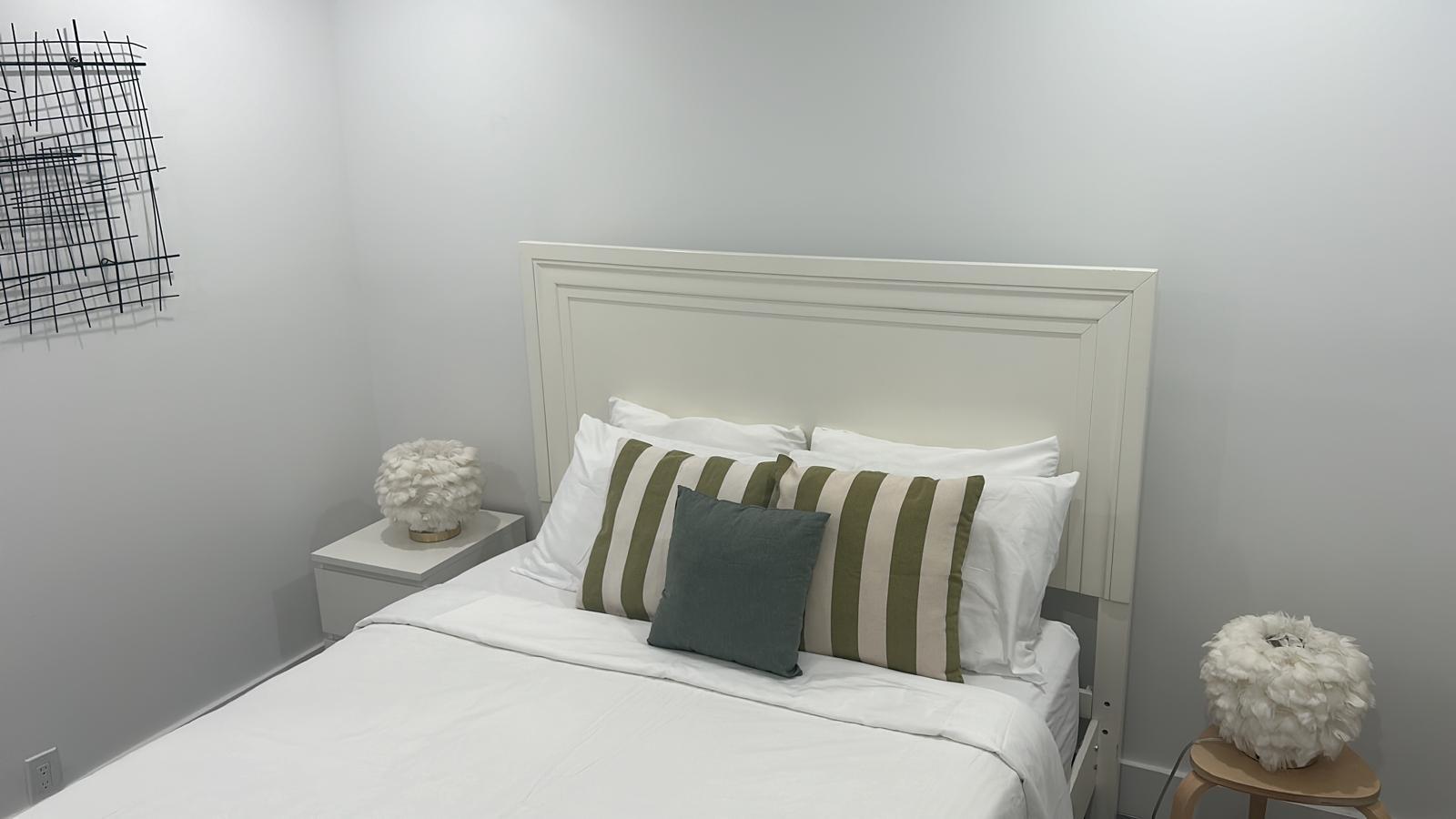 Oak Grove 27-16 B - Residential Lease