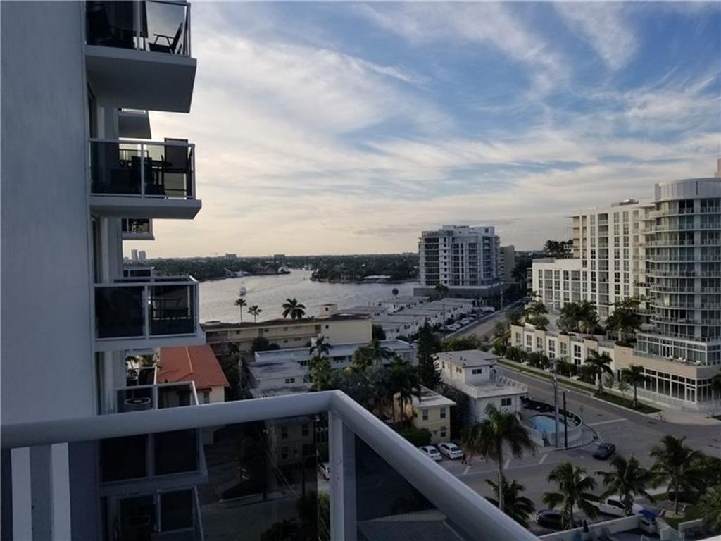 Photo of 336 N Birch Road #8d, Fort Lauderdale, FL 33304 (MLS # B26038165)