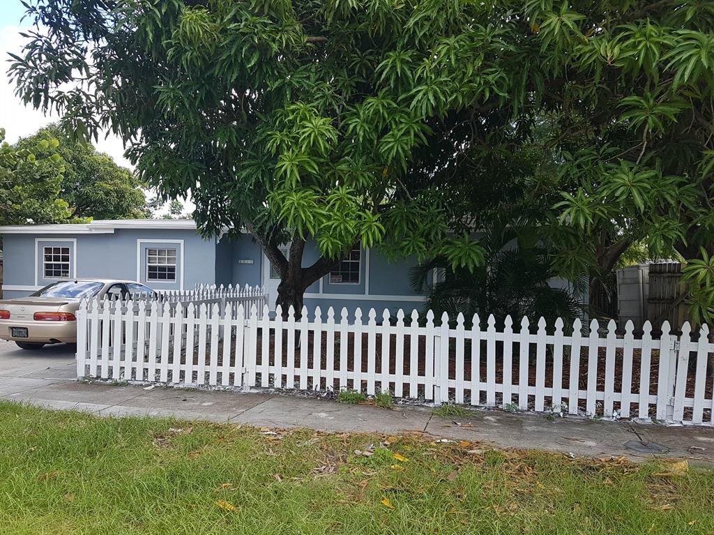 POMPANO BEACH HIGHLANDS 3RD SEC - Residential Lease