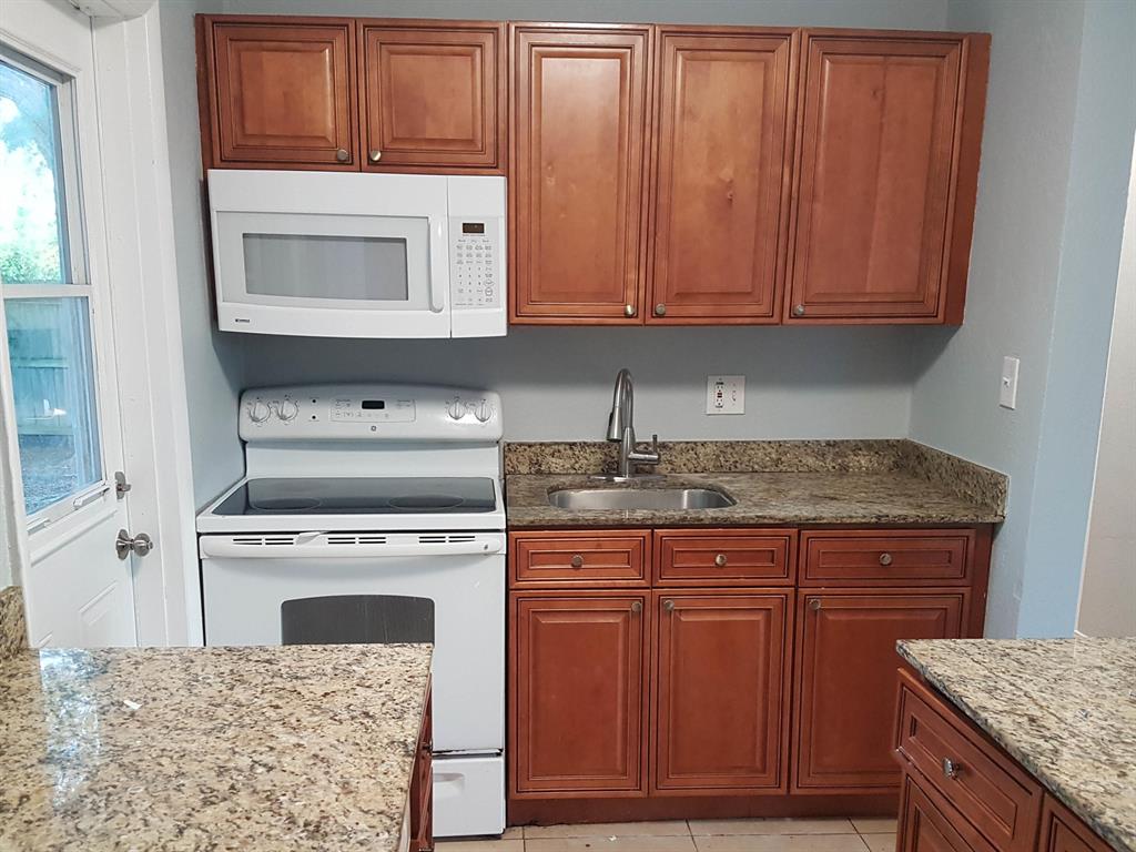 POMPANO BEACH HIGHLANDS 3RD SEC - Residential Lease