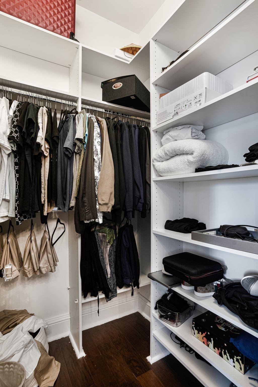 VENETIAN ISLES 2ND SEC - Residential