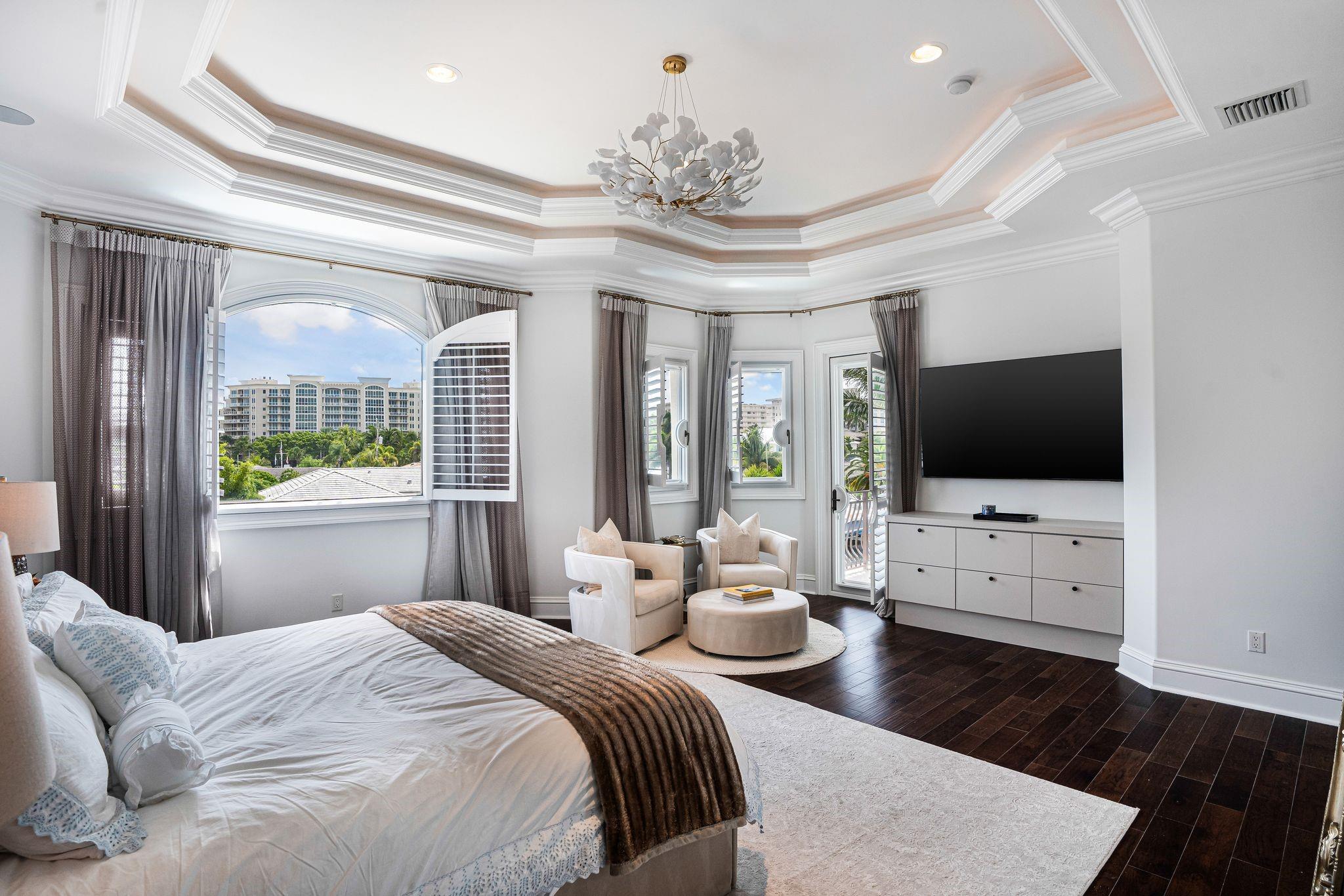 VENETIAN ISLES 2ND SEC - Residential