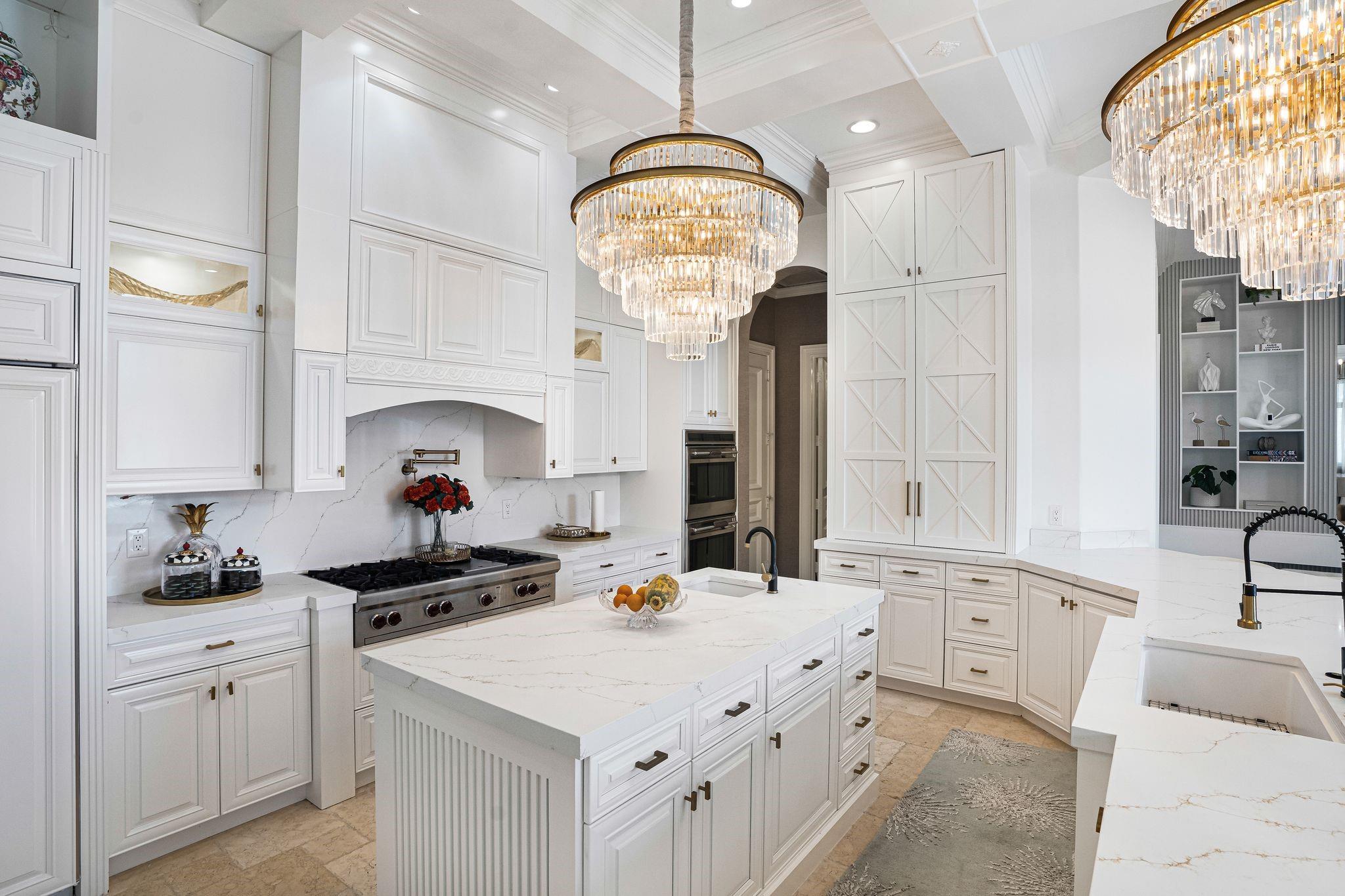 VENETIAN ISLES 2ND SEC - Residential