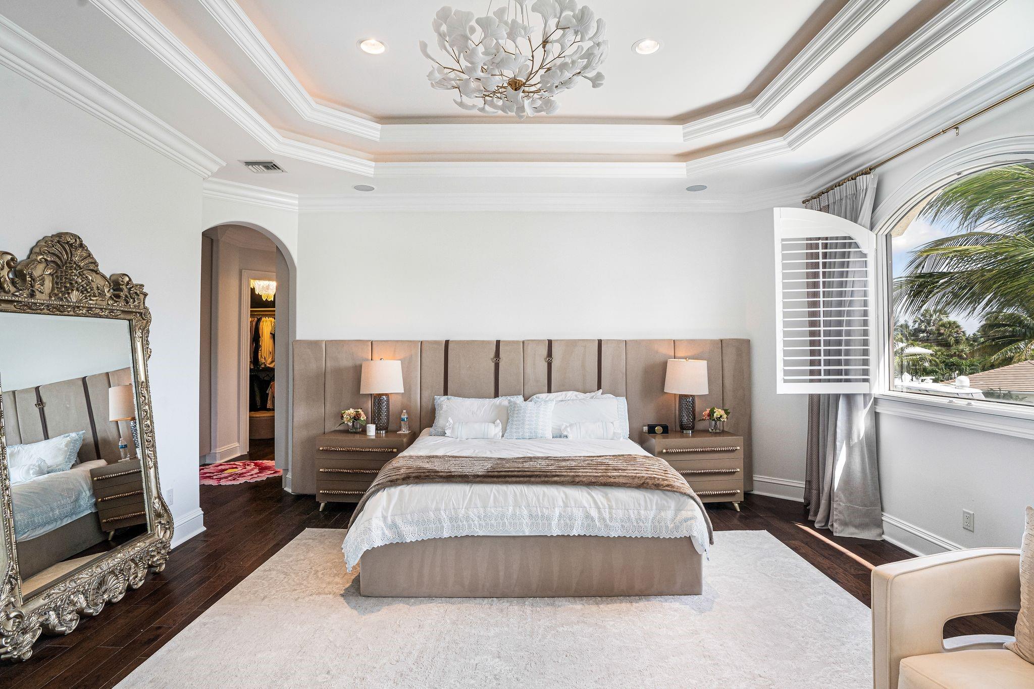 VENETIAN ISLES 2ND SEC - Residential