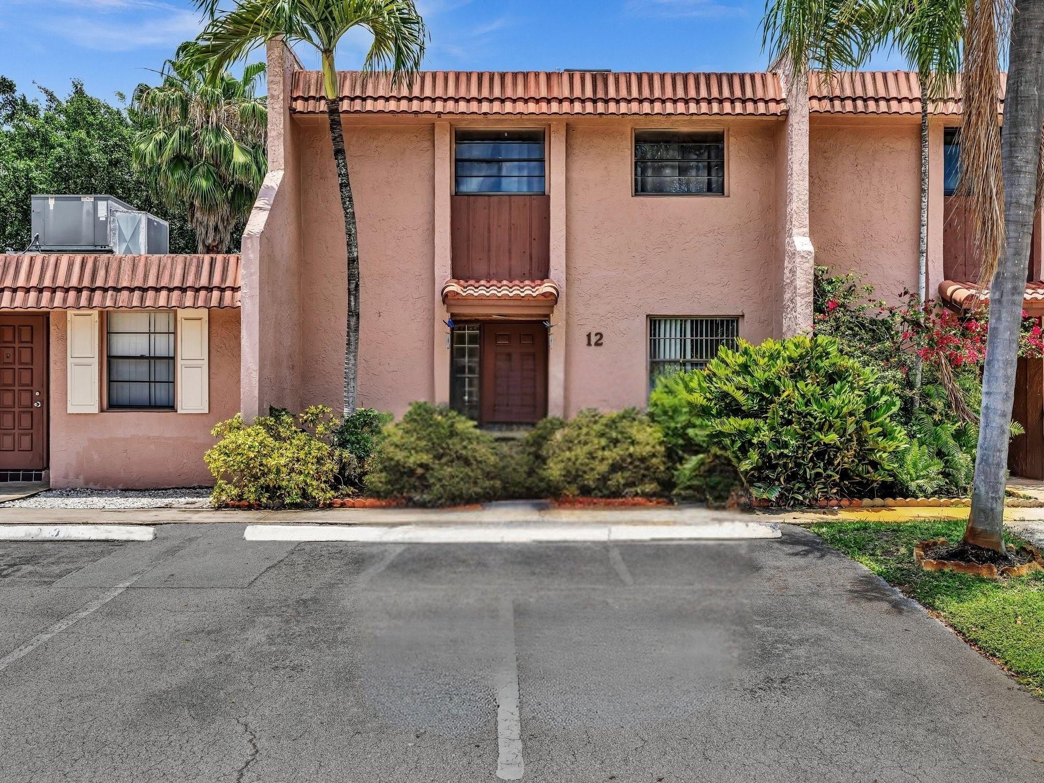 Valencia Village - Residential