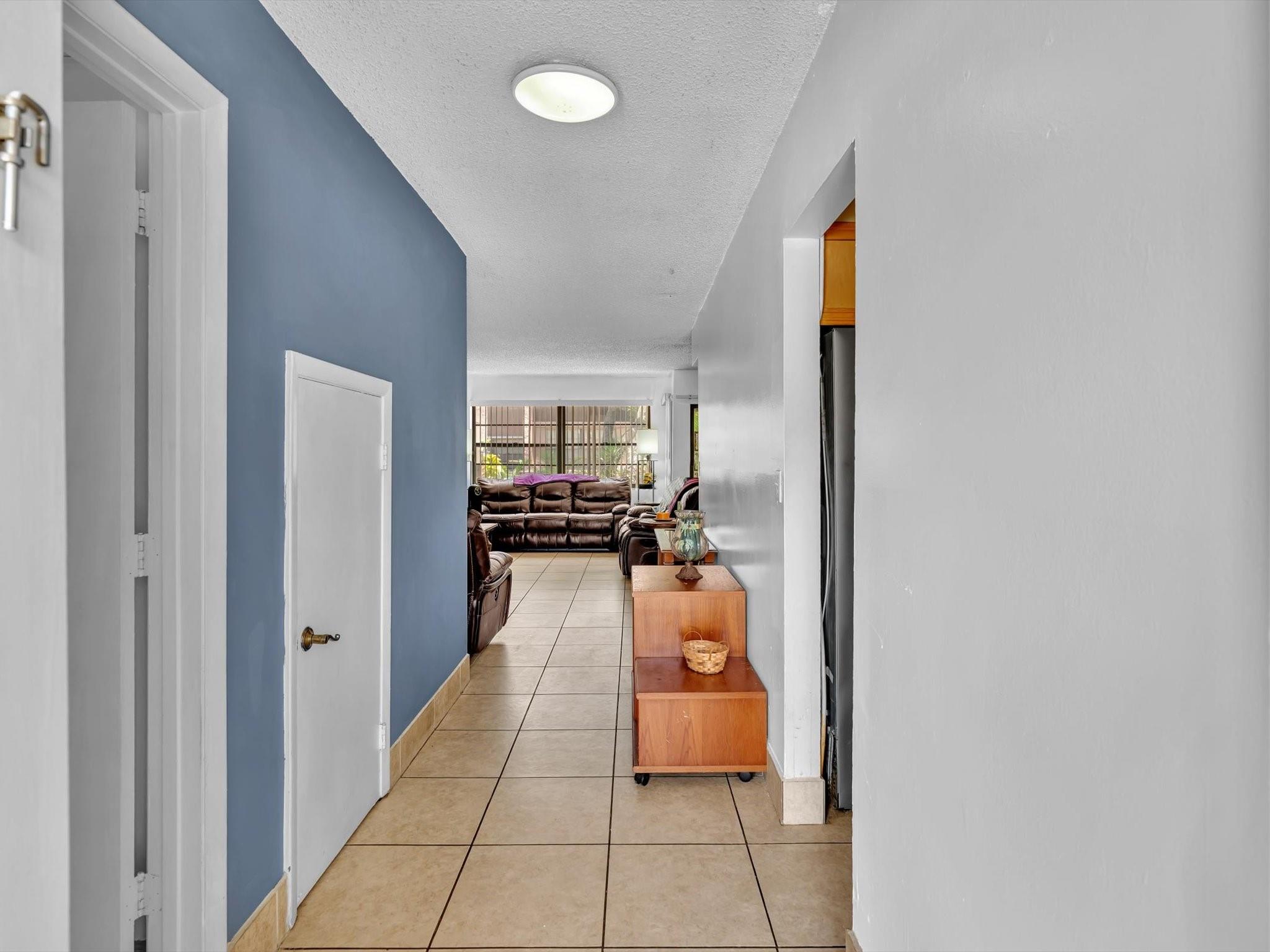 12 Toledo Ct 12