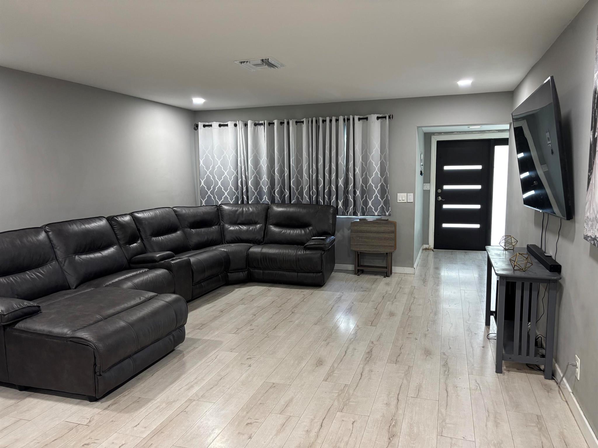 197 Sandpiper Avenue
