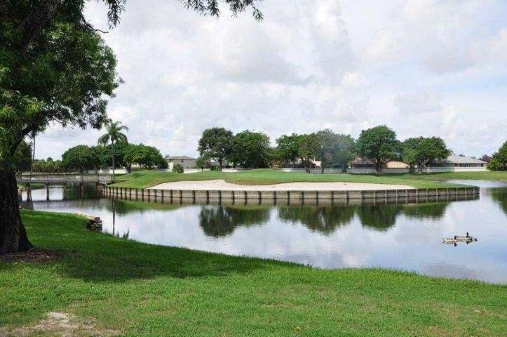 FAIRWAYS AT SOMERSET COND - Residential Lease