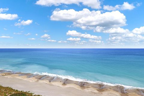 A home in Jensen Beach