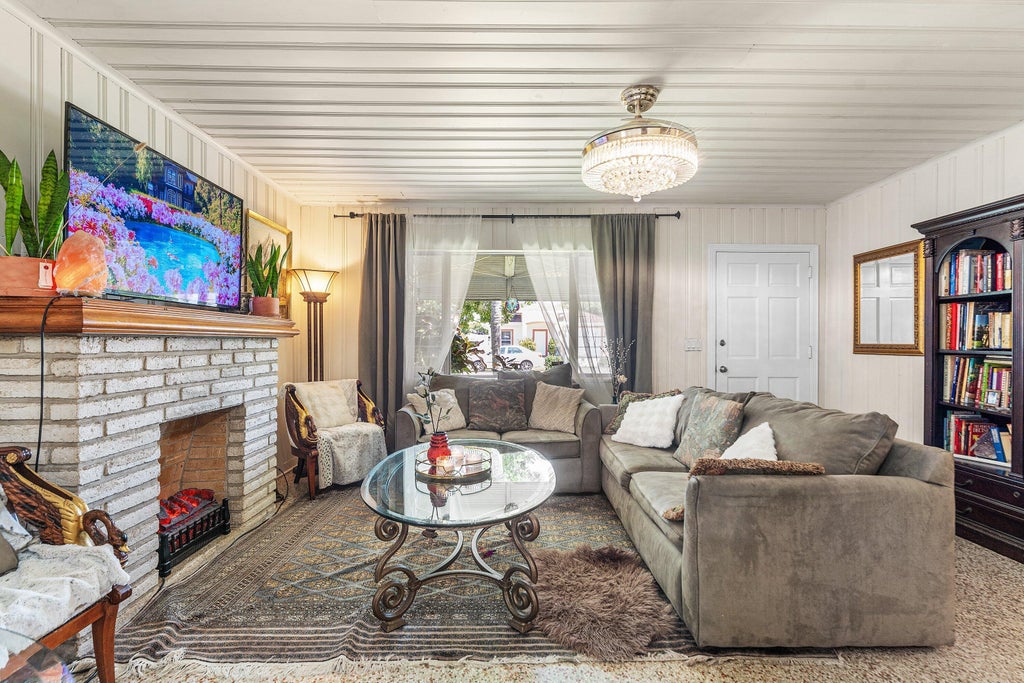 Photo of 418 KERN Street, West Palm Beach, FL 33405 (MLS # B26078057)