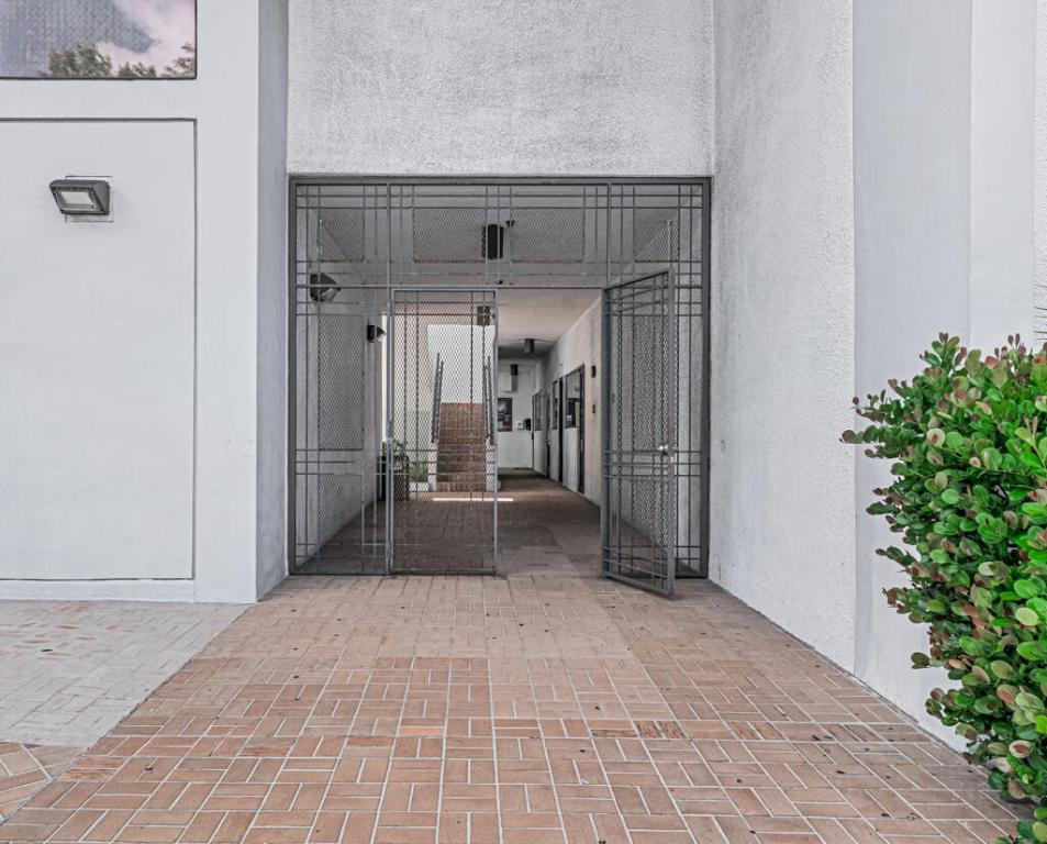 4524 Gun Club Road 102