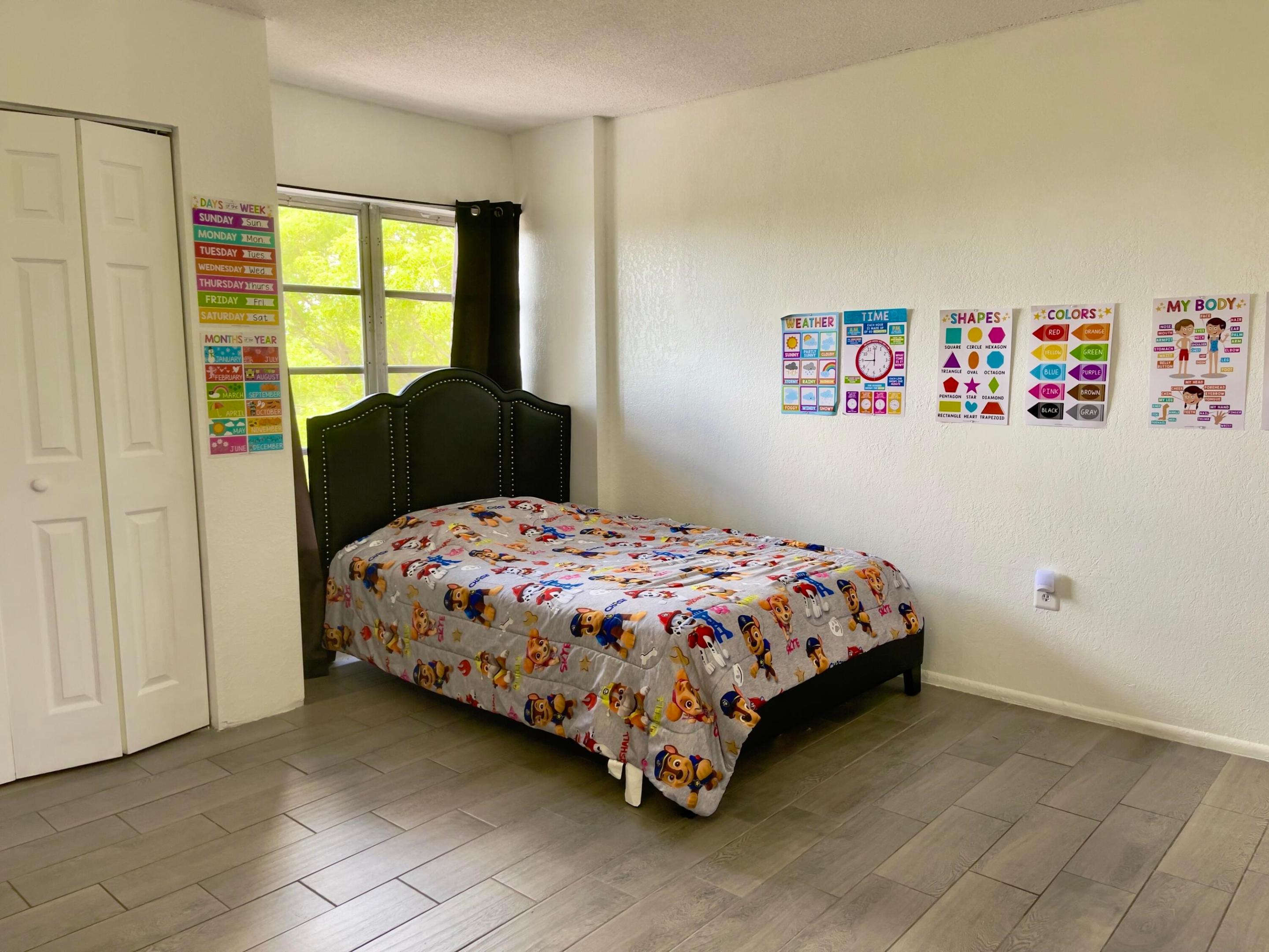 MANORS OF INVERRARY I-7 - Residential