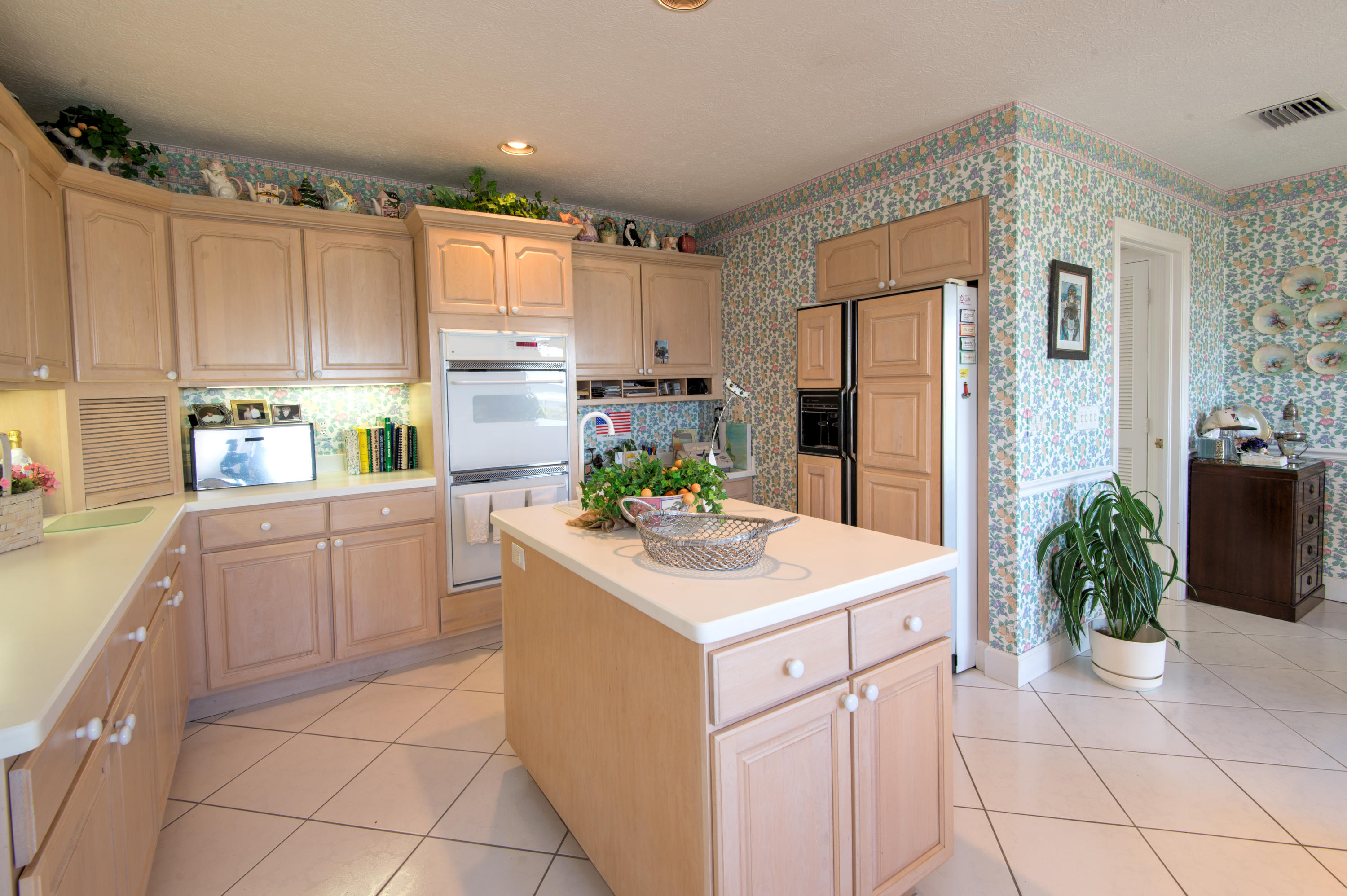 JUPITER INLET BEACH COLON - Residential