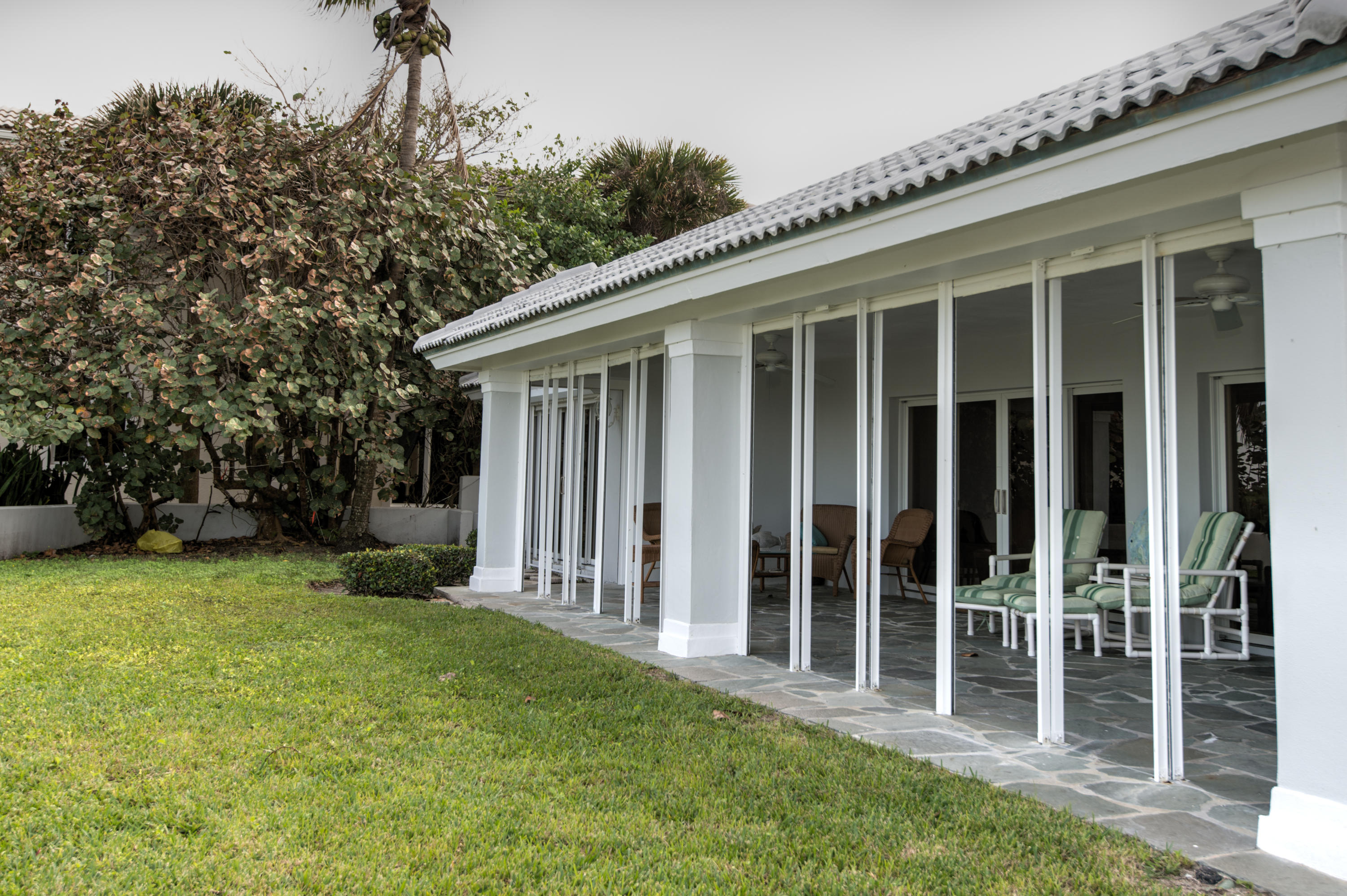 JUPITER INLET BEACH COLON - Residential
