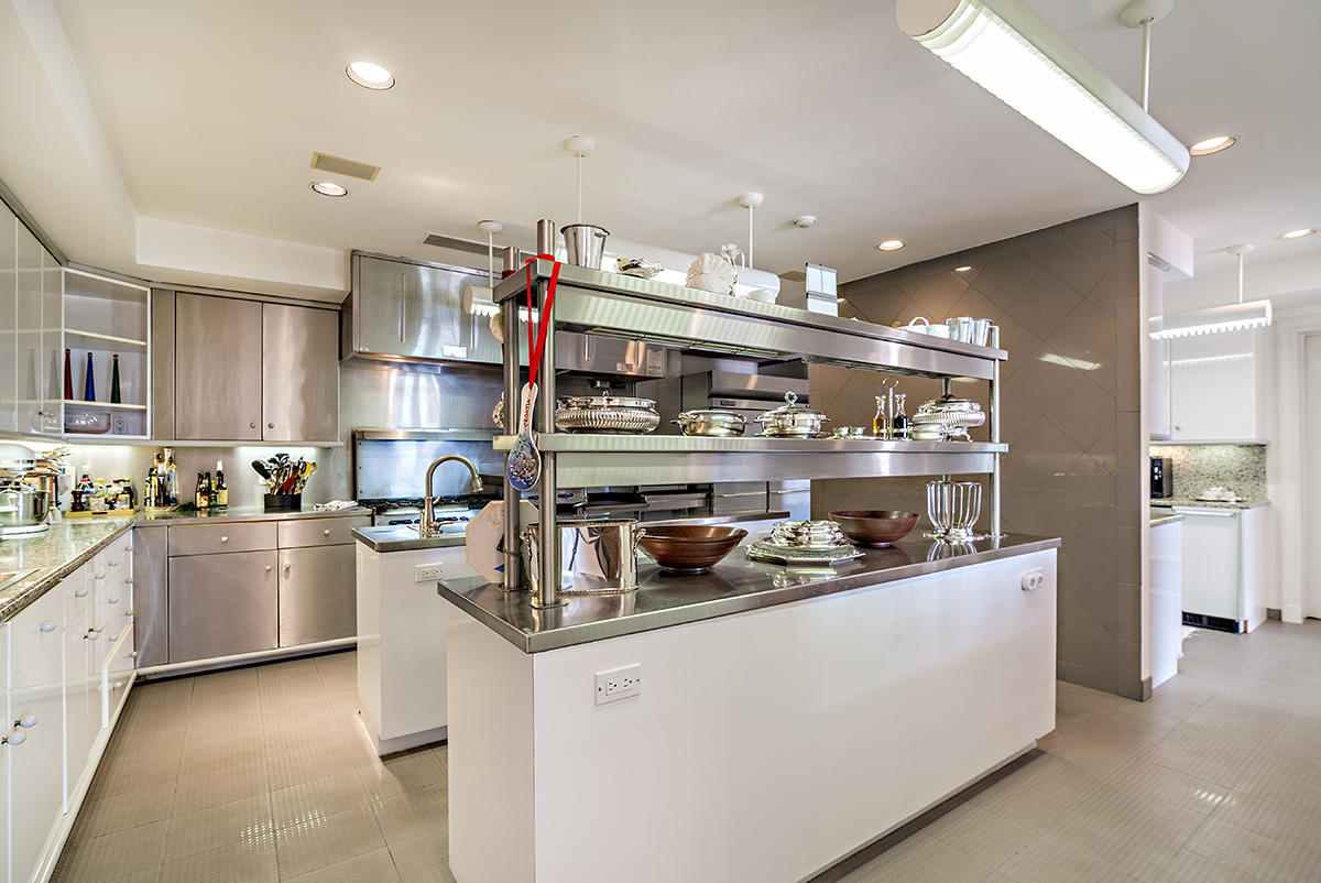 PALM BEACH ESTATES - Residential