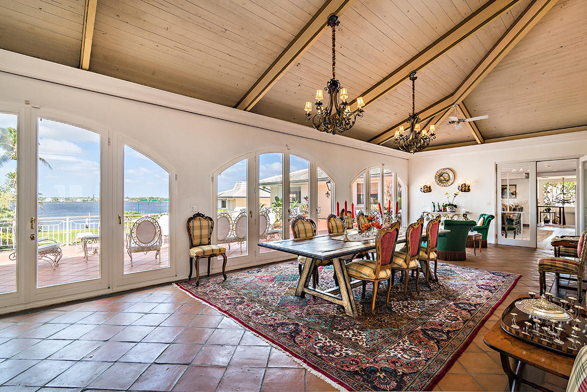 PALM BEACH ESTATES - Residential