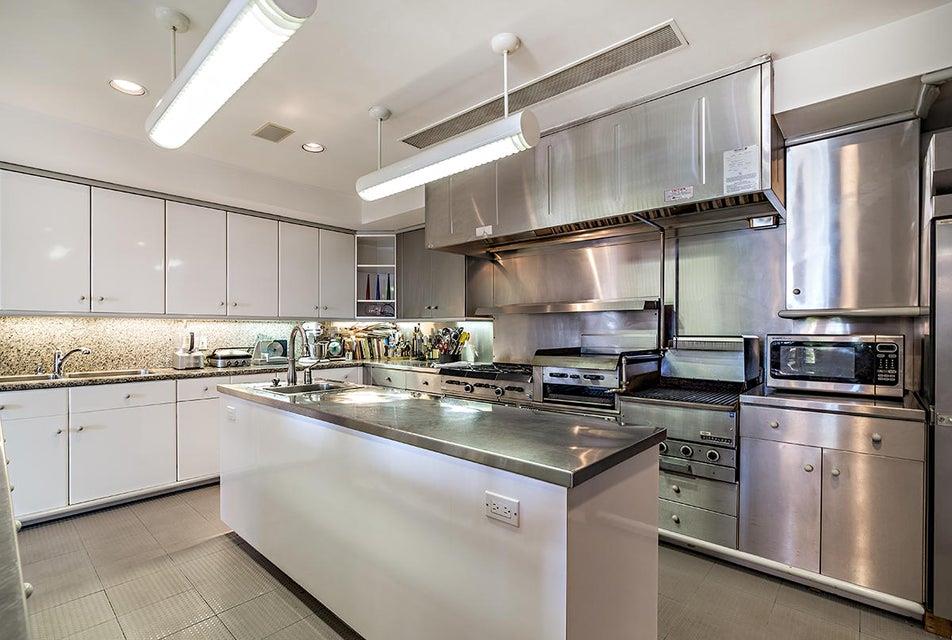 PALM BEACH ESTATES - Residential