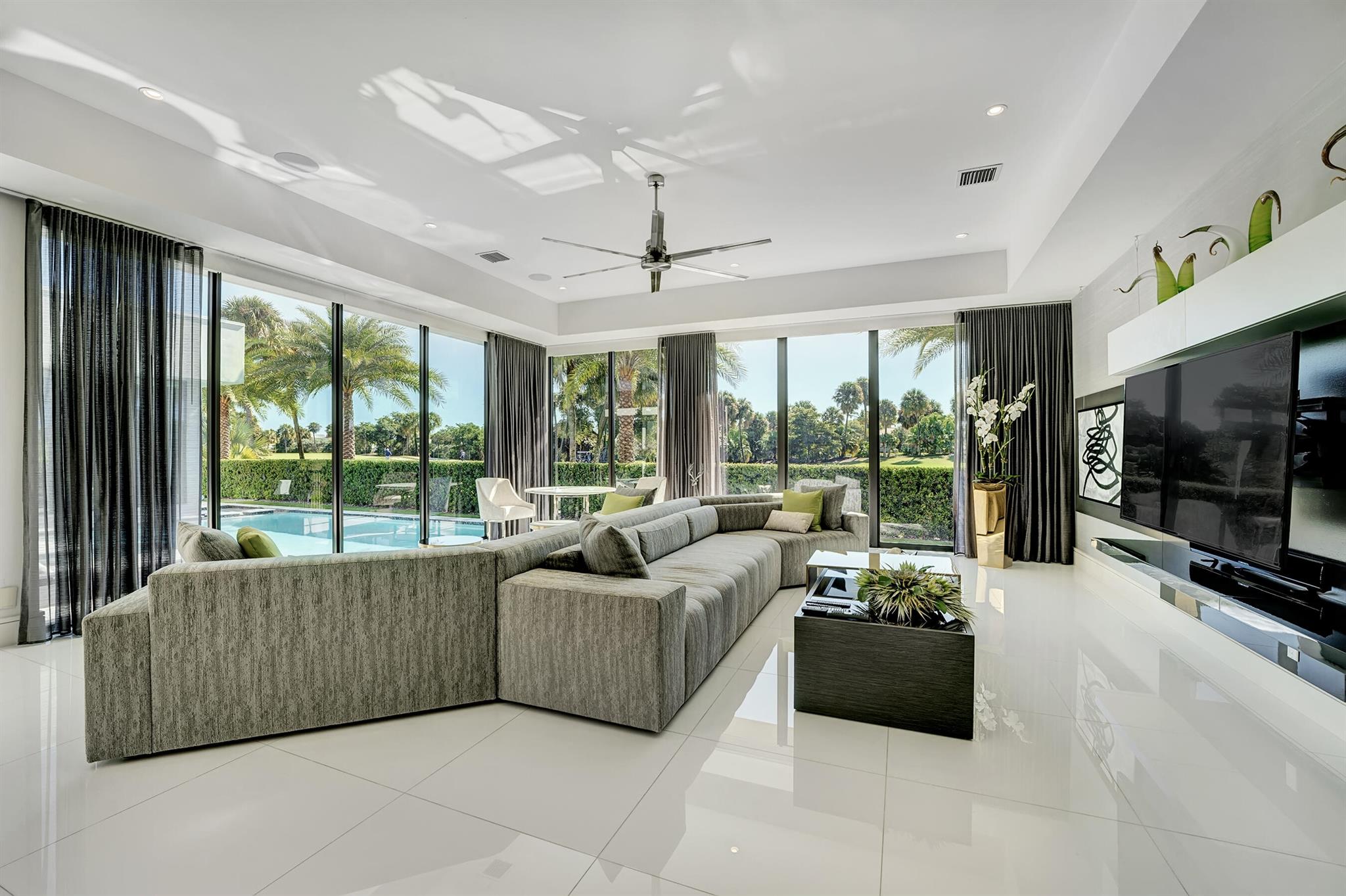 Delaire Country Club - Residential