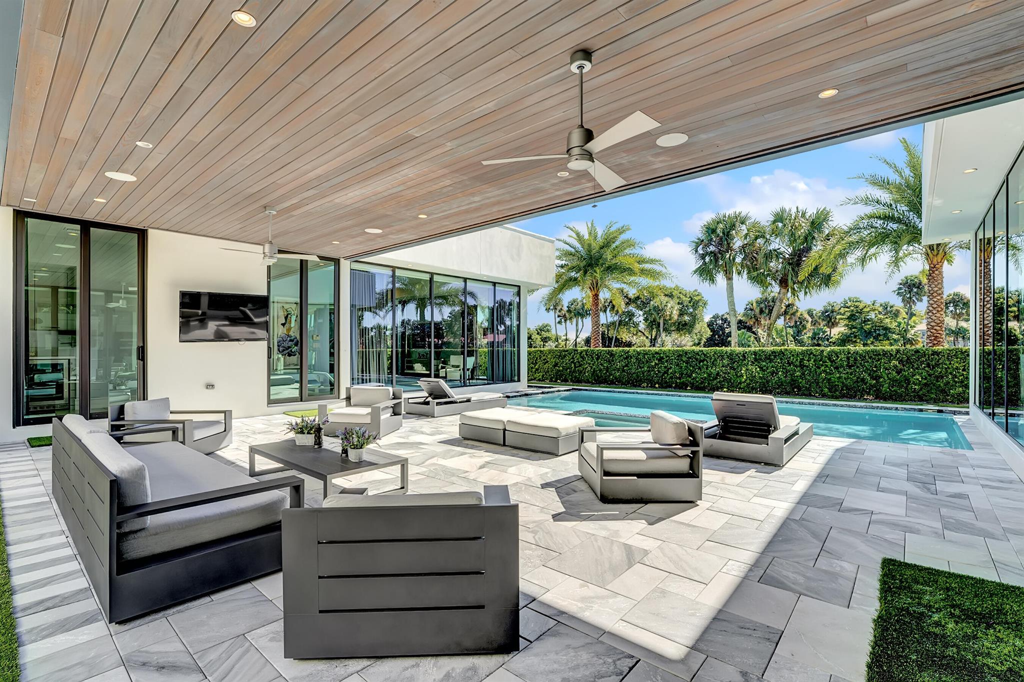 Delaire Country Club - Residential