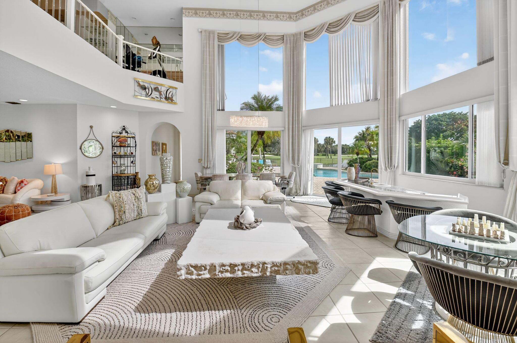 ROYAL HIDDEN COVE- POLO C - Residential