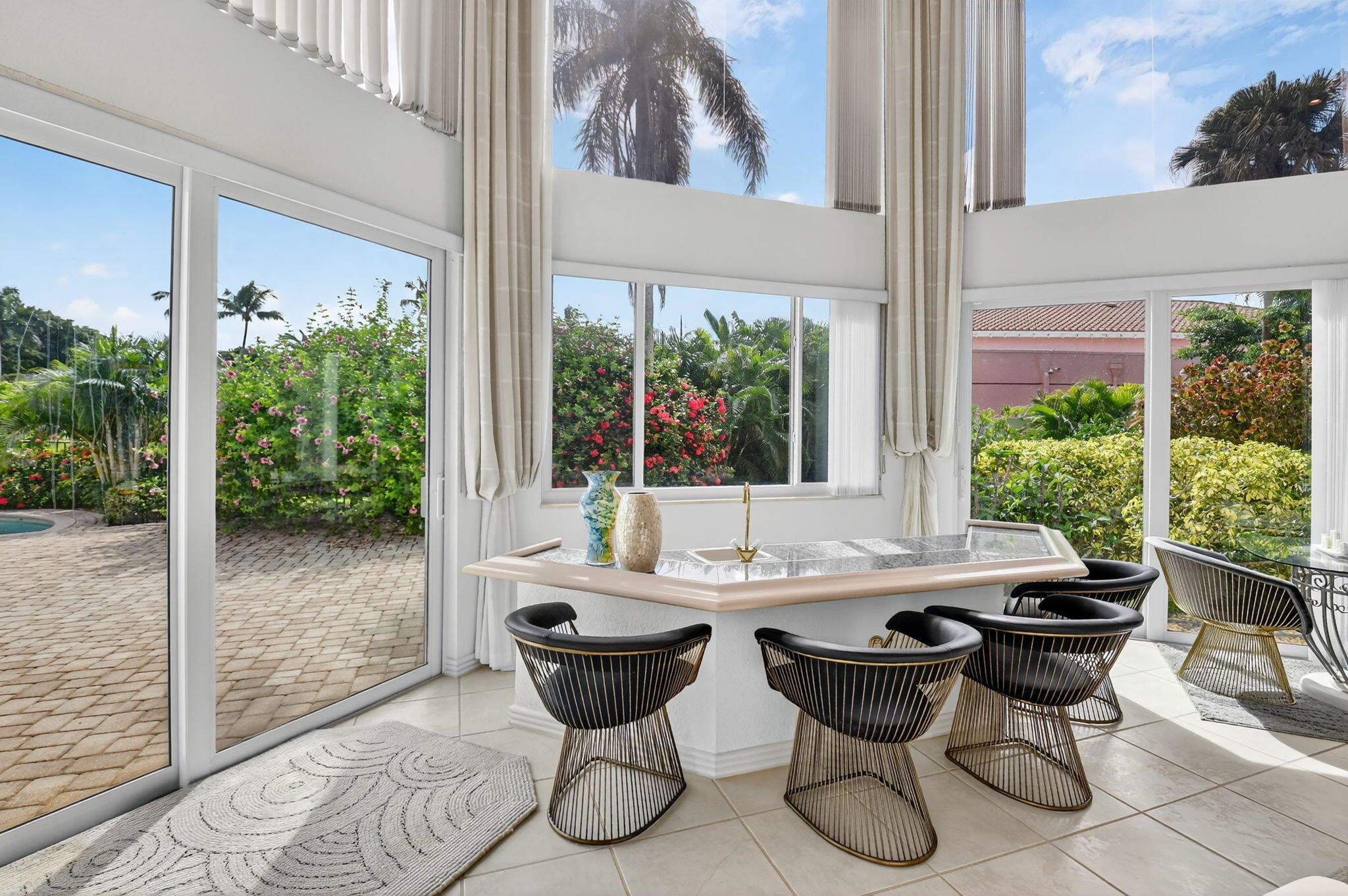 ROYAL HIDDEN COVE- POLO C - Residential