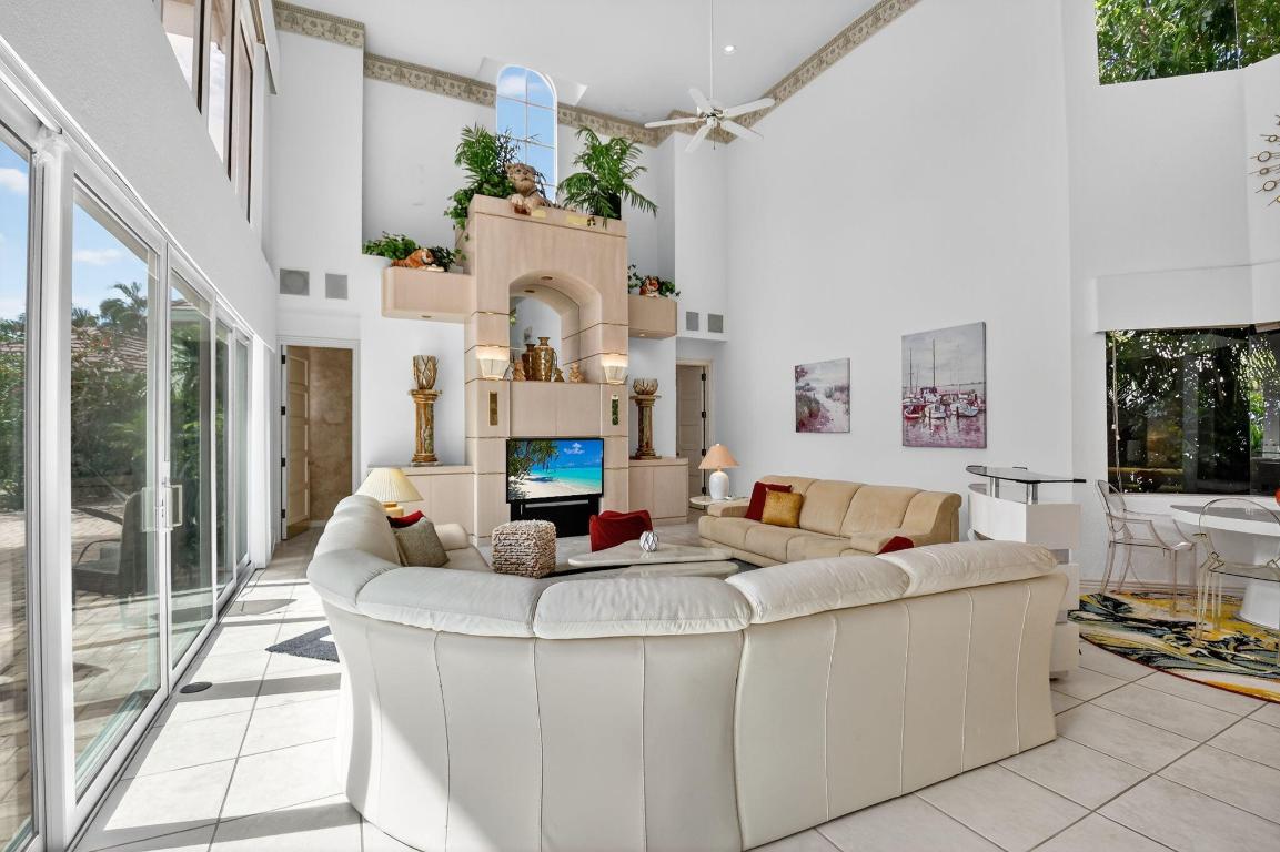 ROYAL HIDDEN COVE- POLO CLUB - Residential