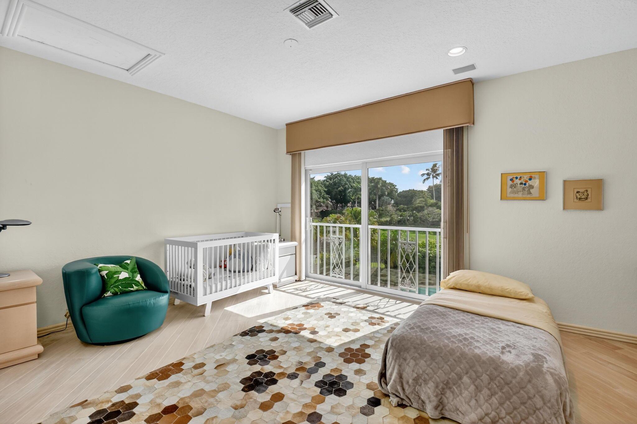 ROYAL HIDDEN COVE- POLO C - Residential