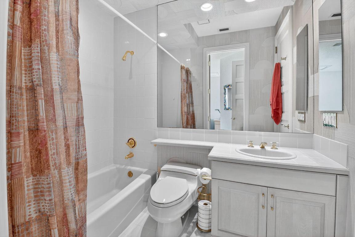 ROYAL HIDDEN COVE- POLO CLUB - Residential