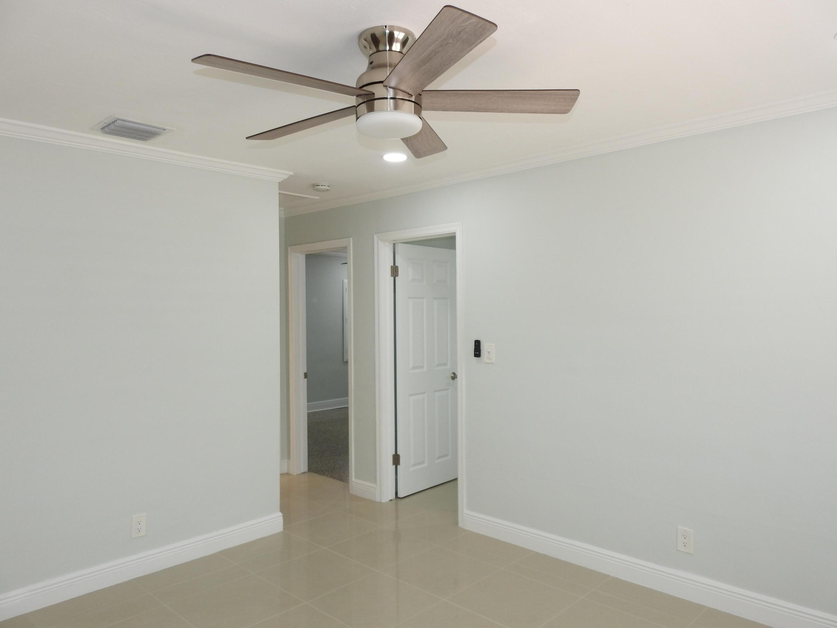 NORTH ANDREWS TERRACE SECOND ADD - Residential Lease