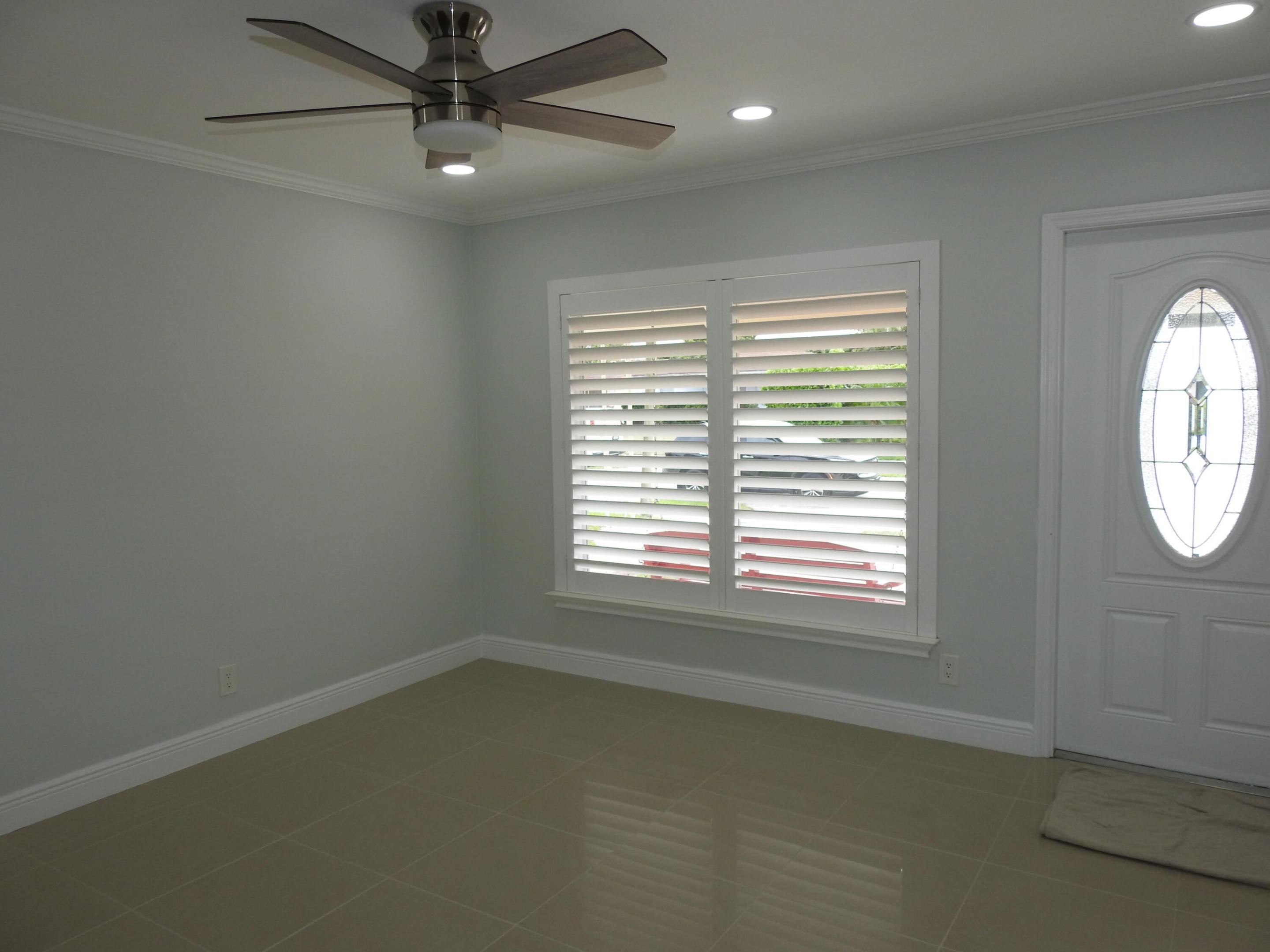 NORTH ANDREWS TERRACE SECOND ADD - Residential Lease