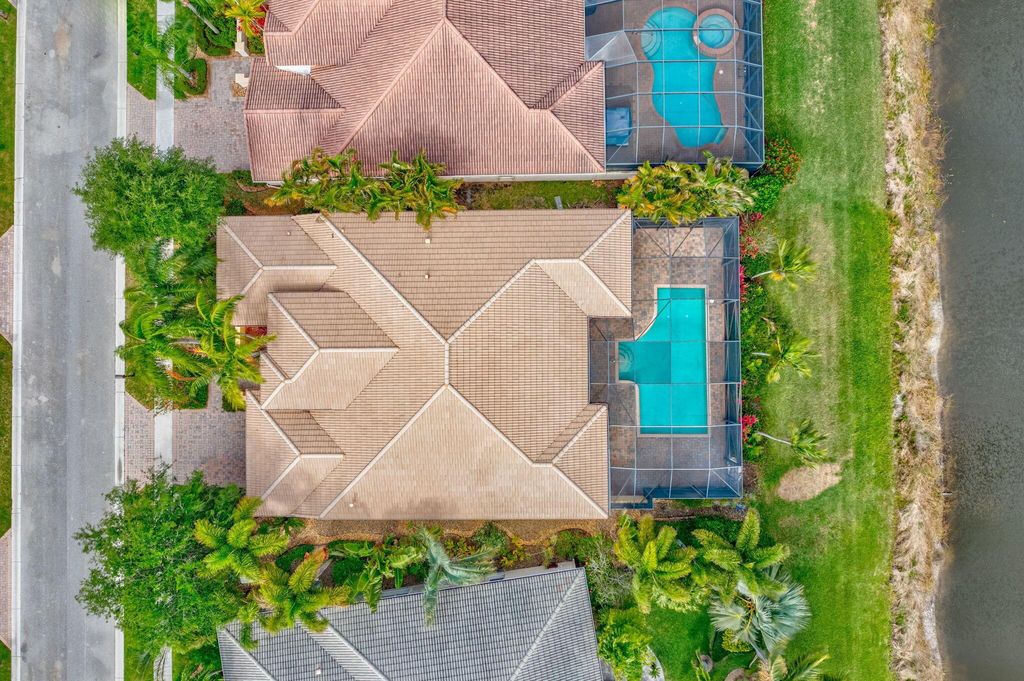 Photo of 246 S Sedona Way, Palm Beach Gardens, FL 33418 (MLS # R11078570)