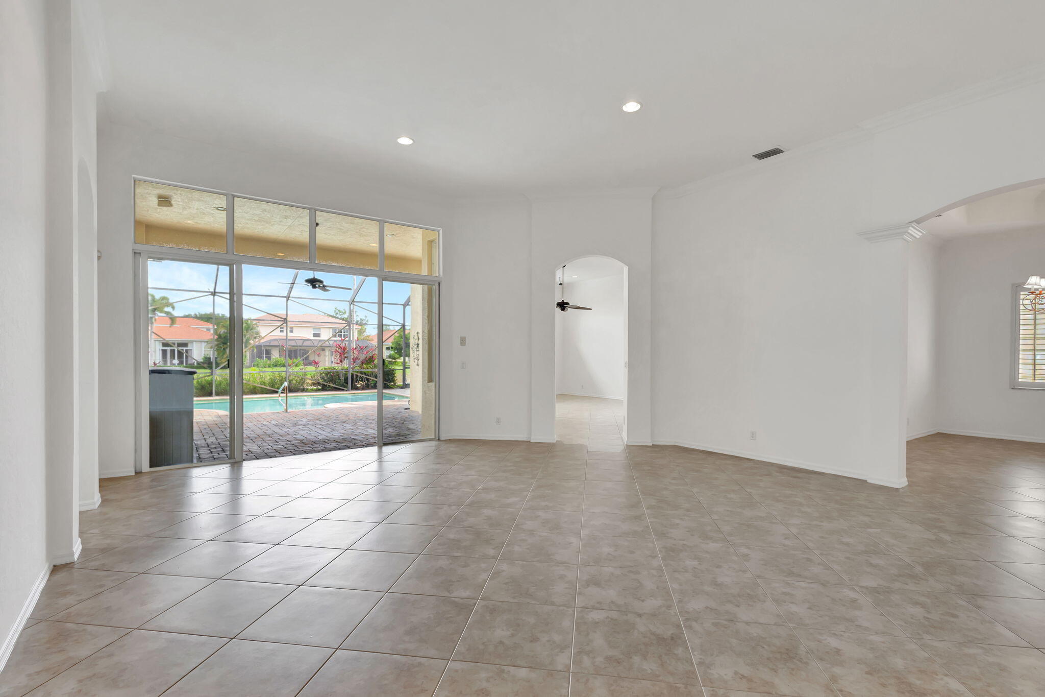 246 S Sedona Way