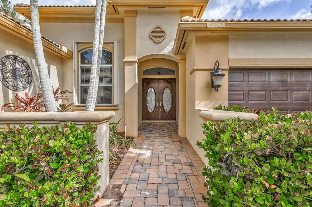 Photo of 246 S Sedona Way, Palm Beach Gardens, FL 33418 (MLS # R11078570)