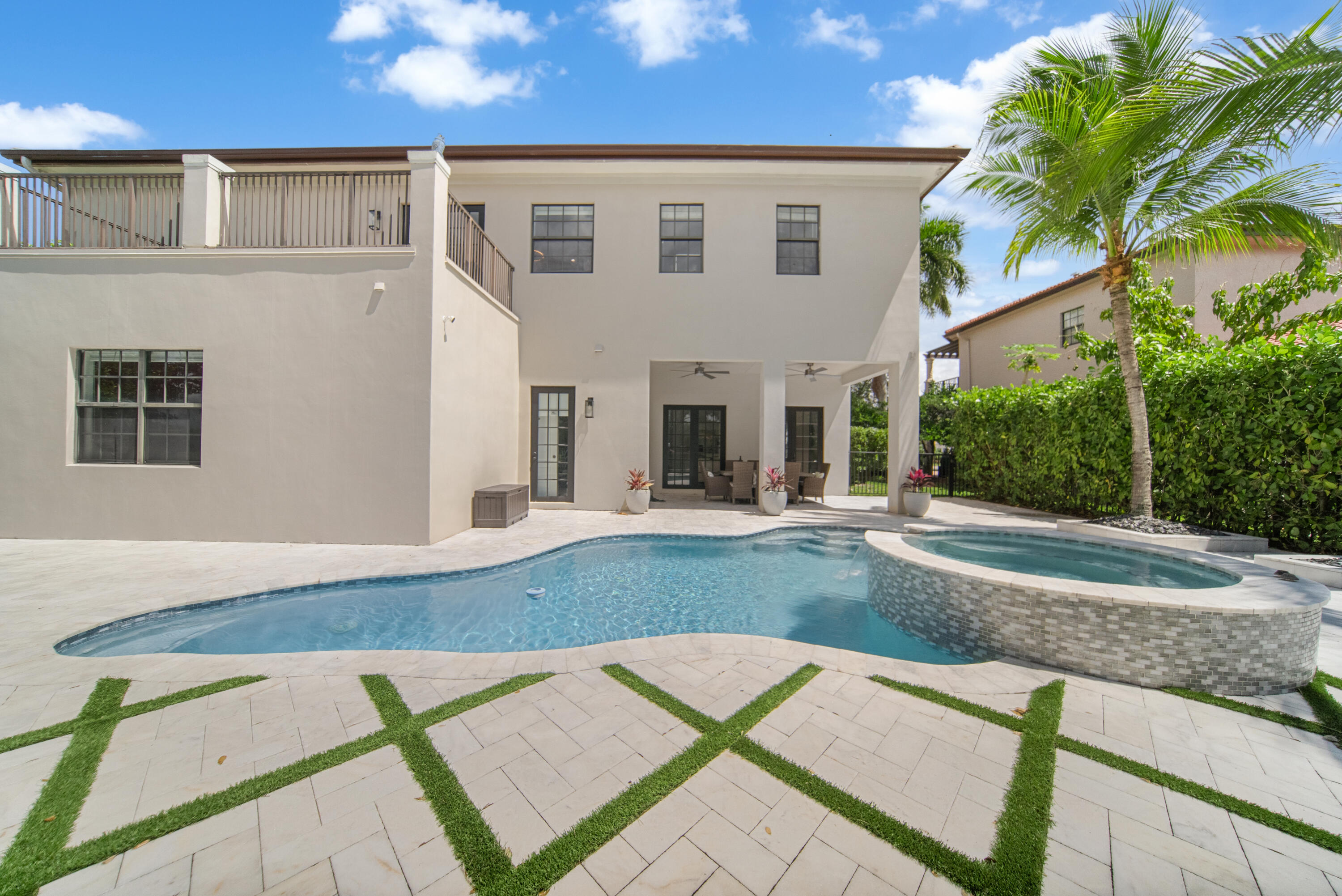 PARKLAND ESTATES 174 69 - Residential