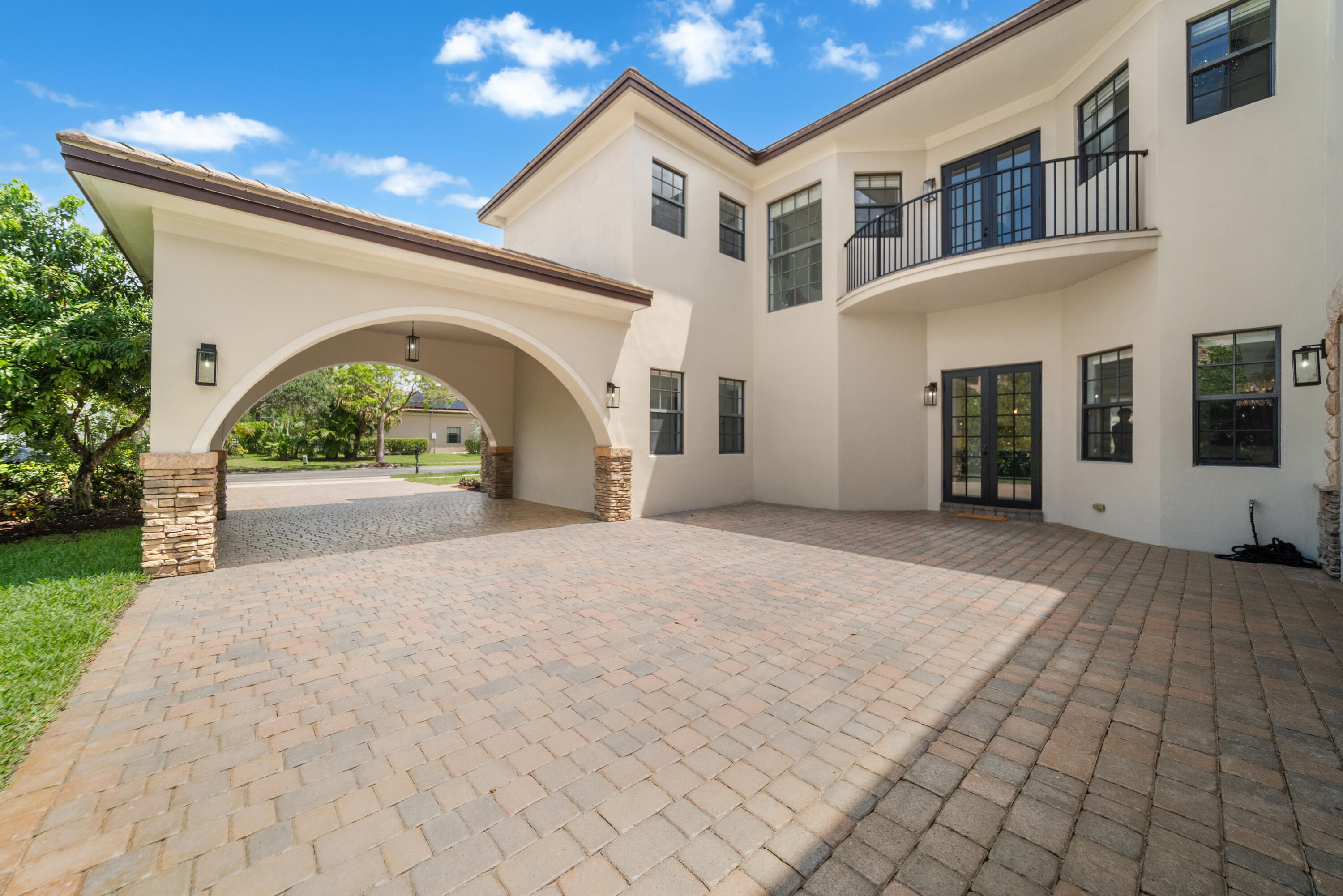 PARKLAND ESTATES 174 69 - Residential