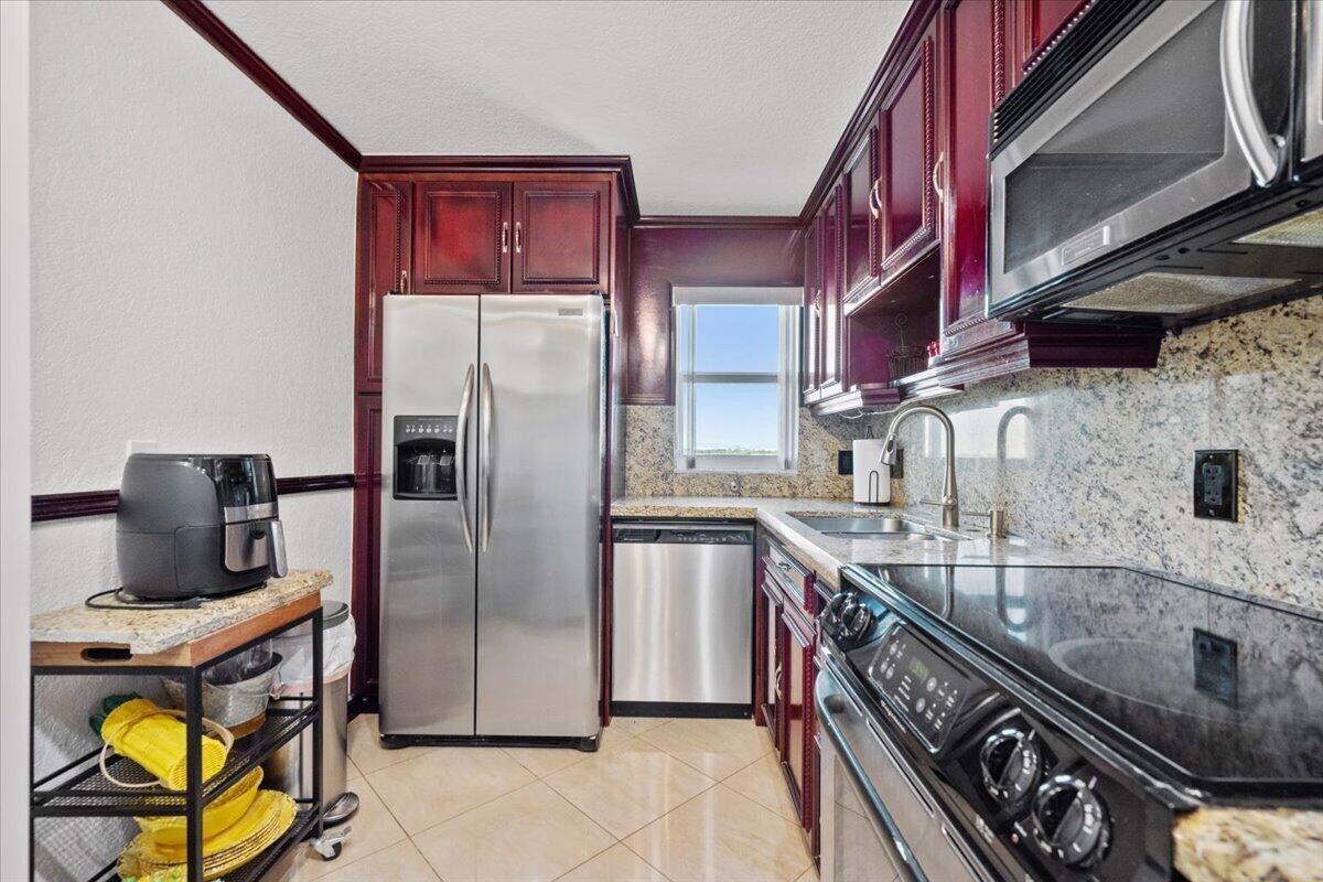 45 OCEAN CONDO - Residential