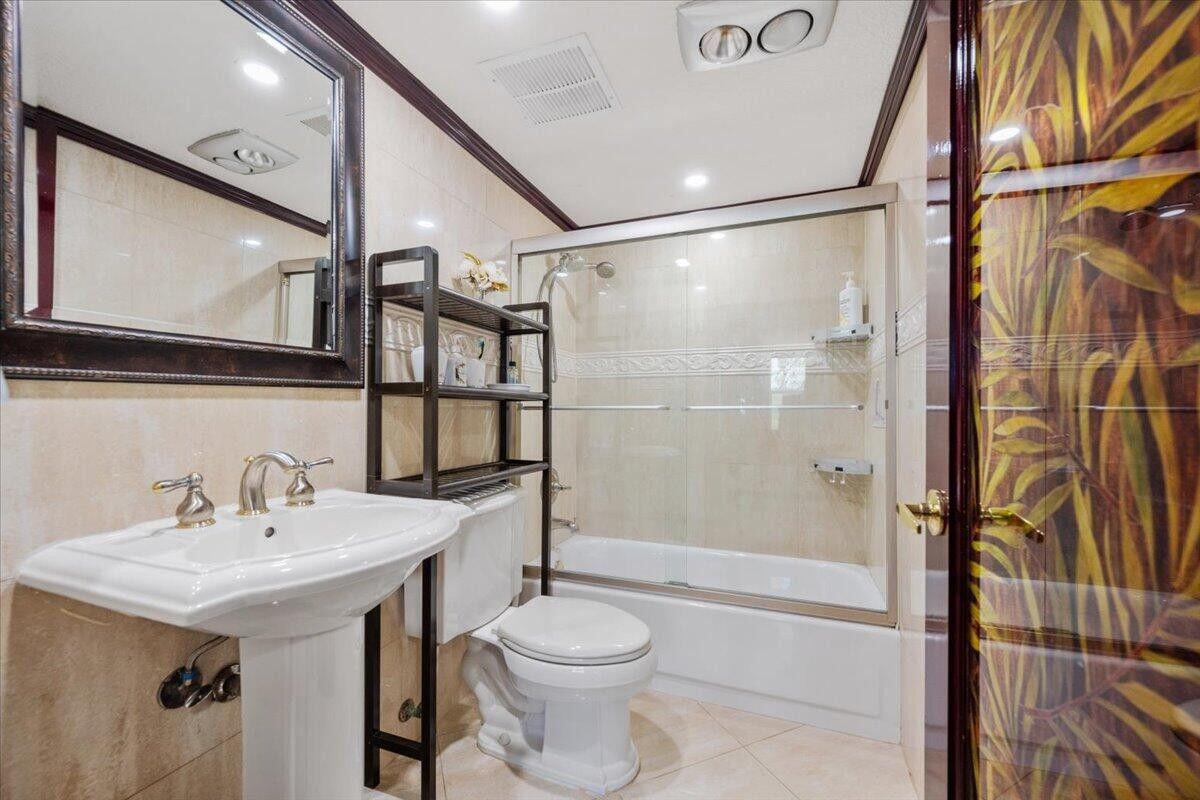 45 OCEAN CONDO - Residential