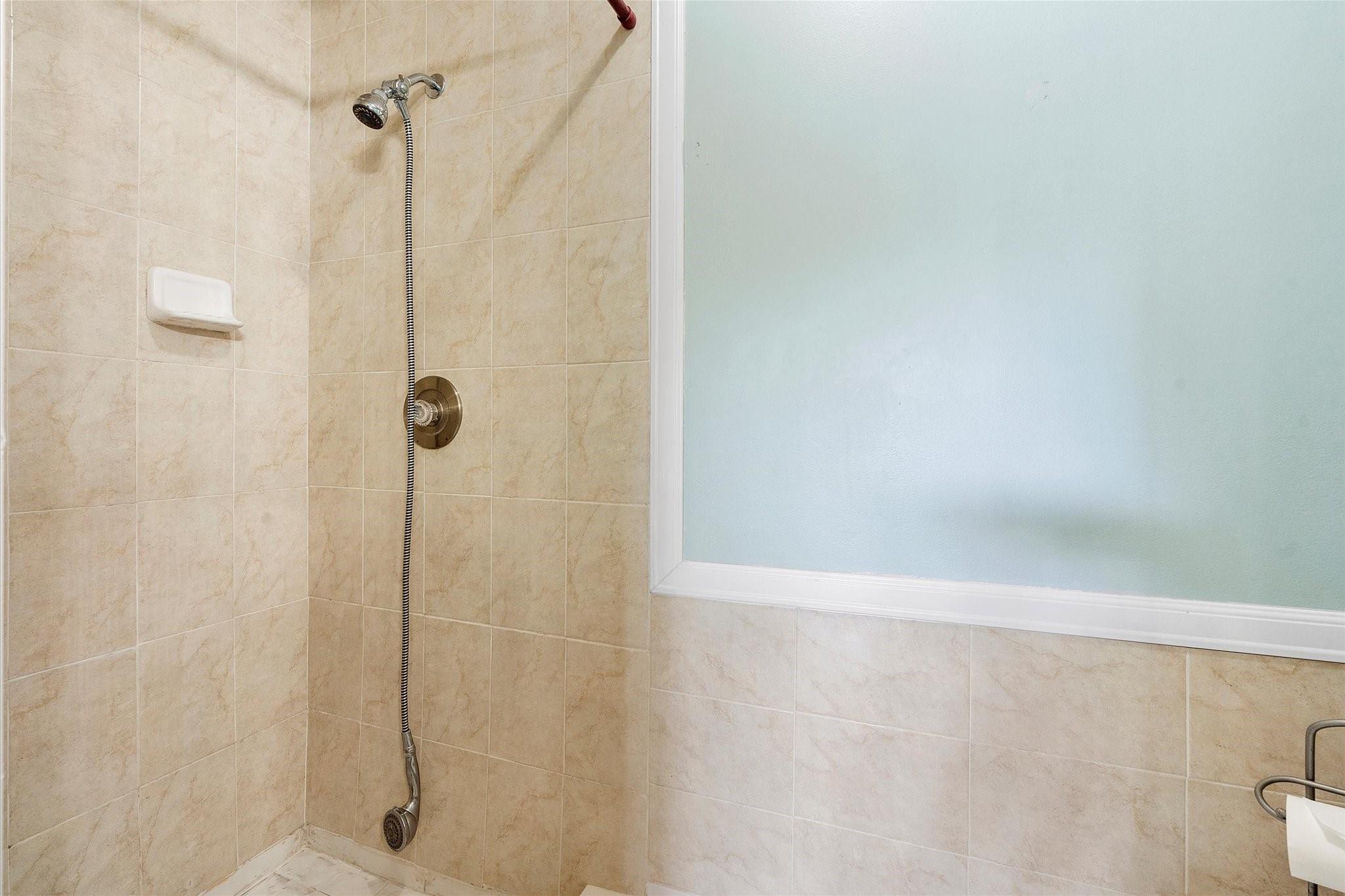 GRENADIER LAKES AT WELLEB - Residential Lease