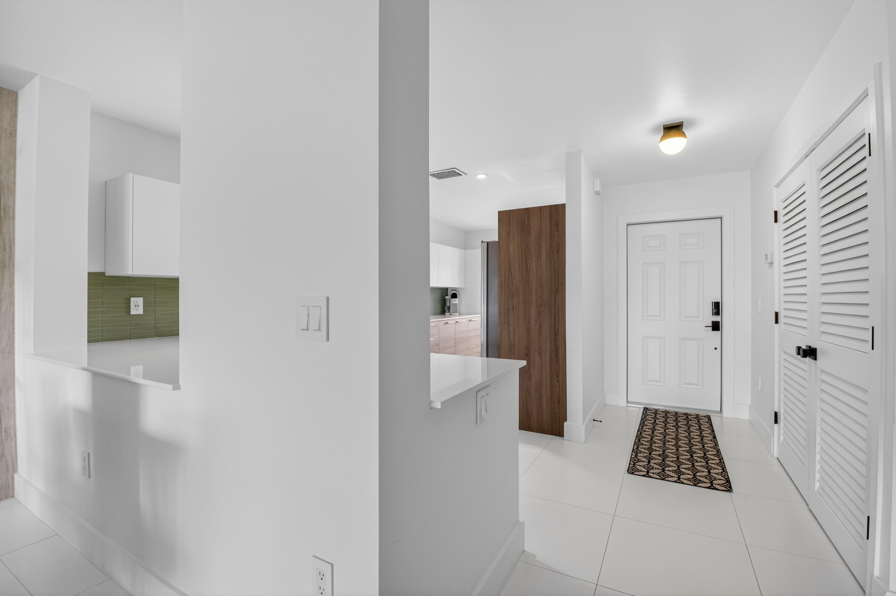 23 Southport Lane, Unit D