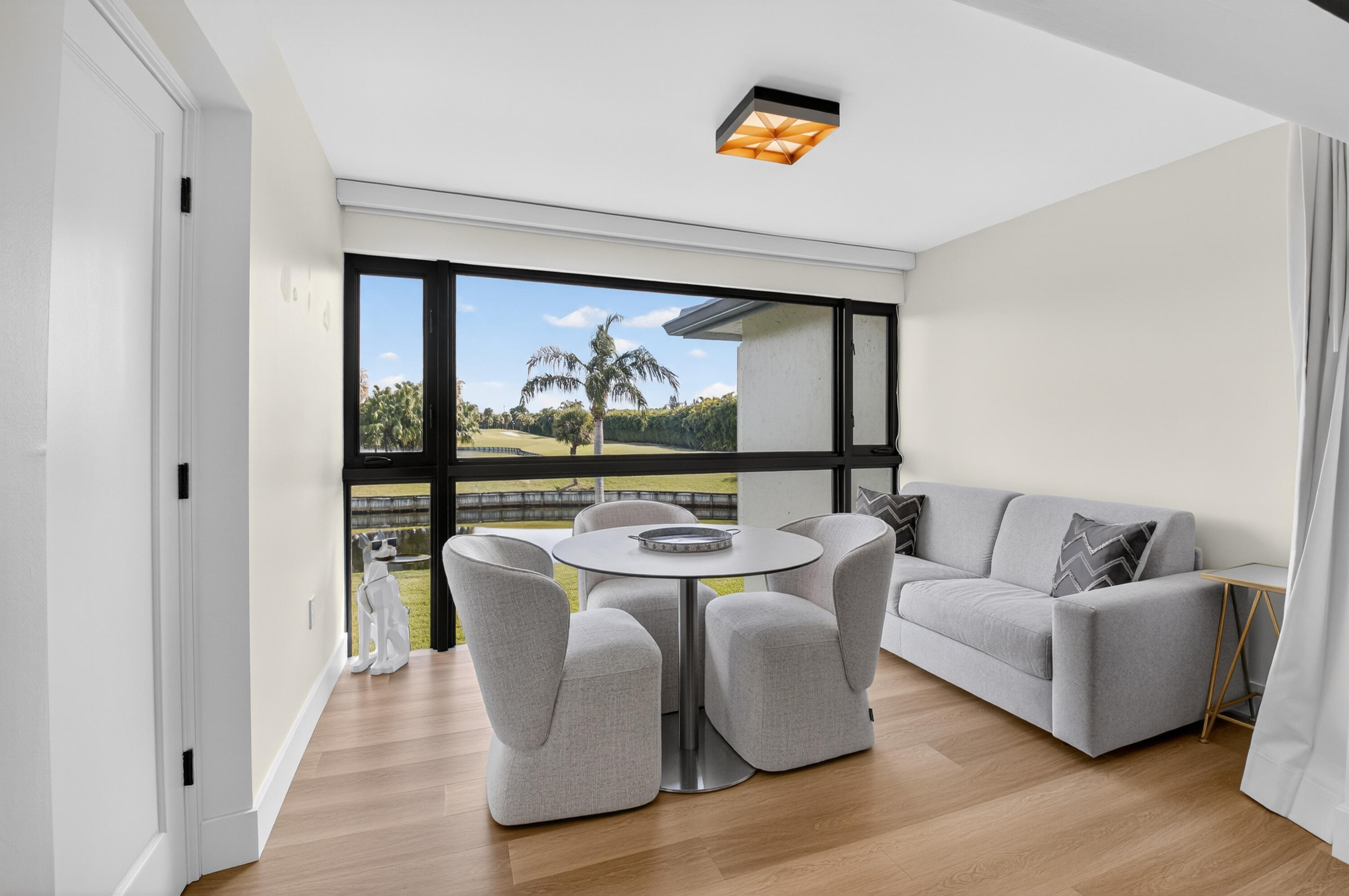 HUNTERS RUN - SOUTHPORT - Residential
