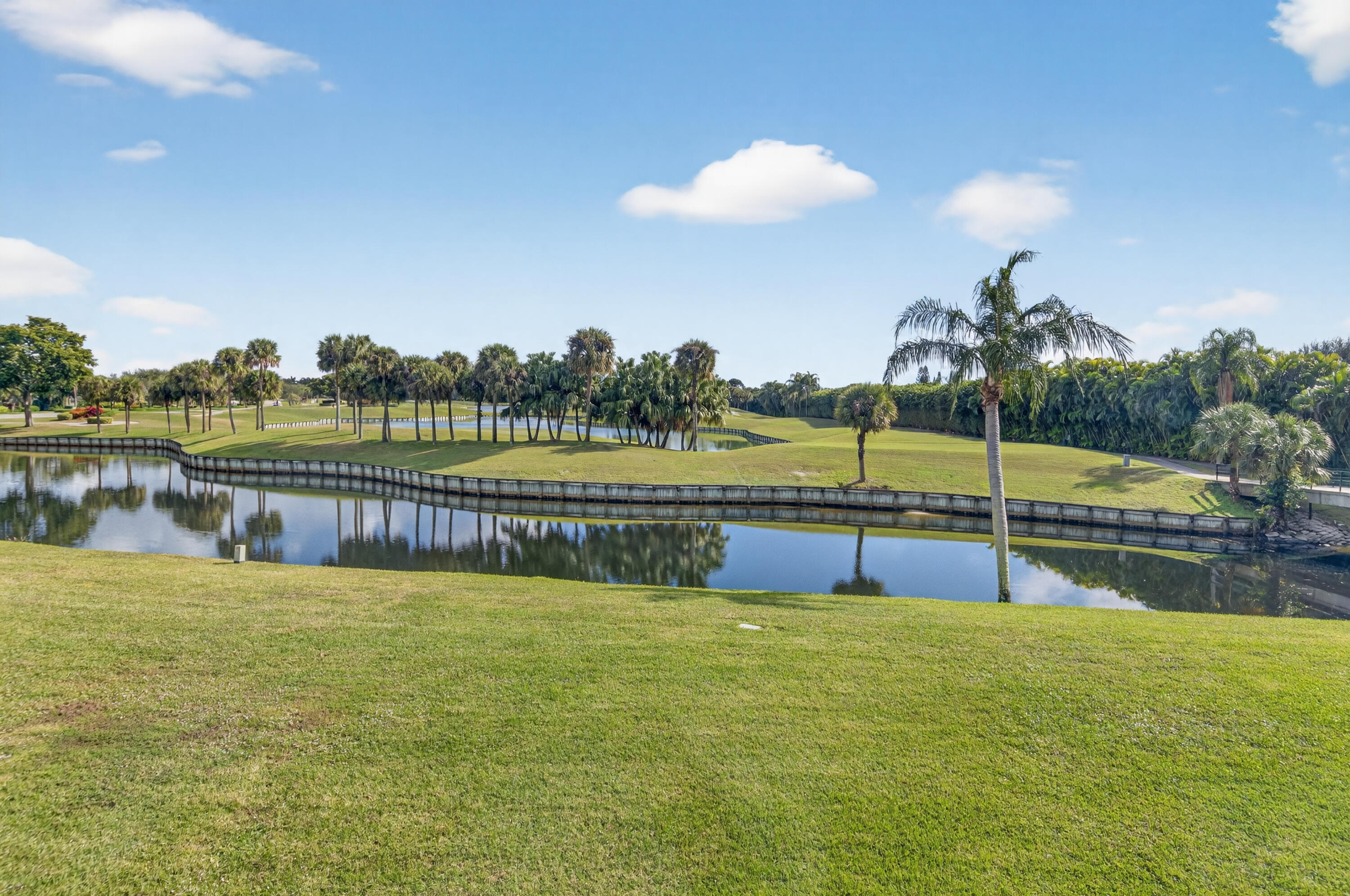 HUNTERS RUN - SOUTHPORT - Residential