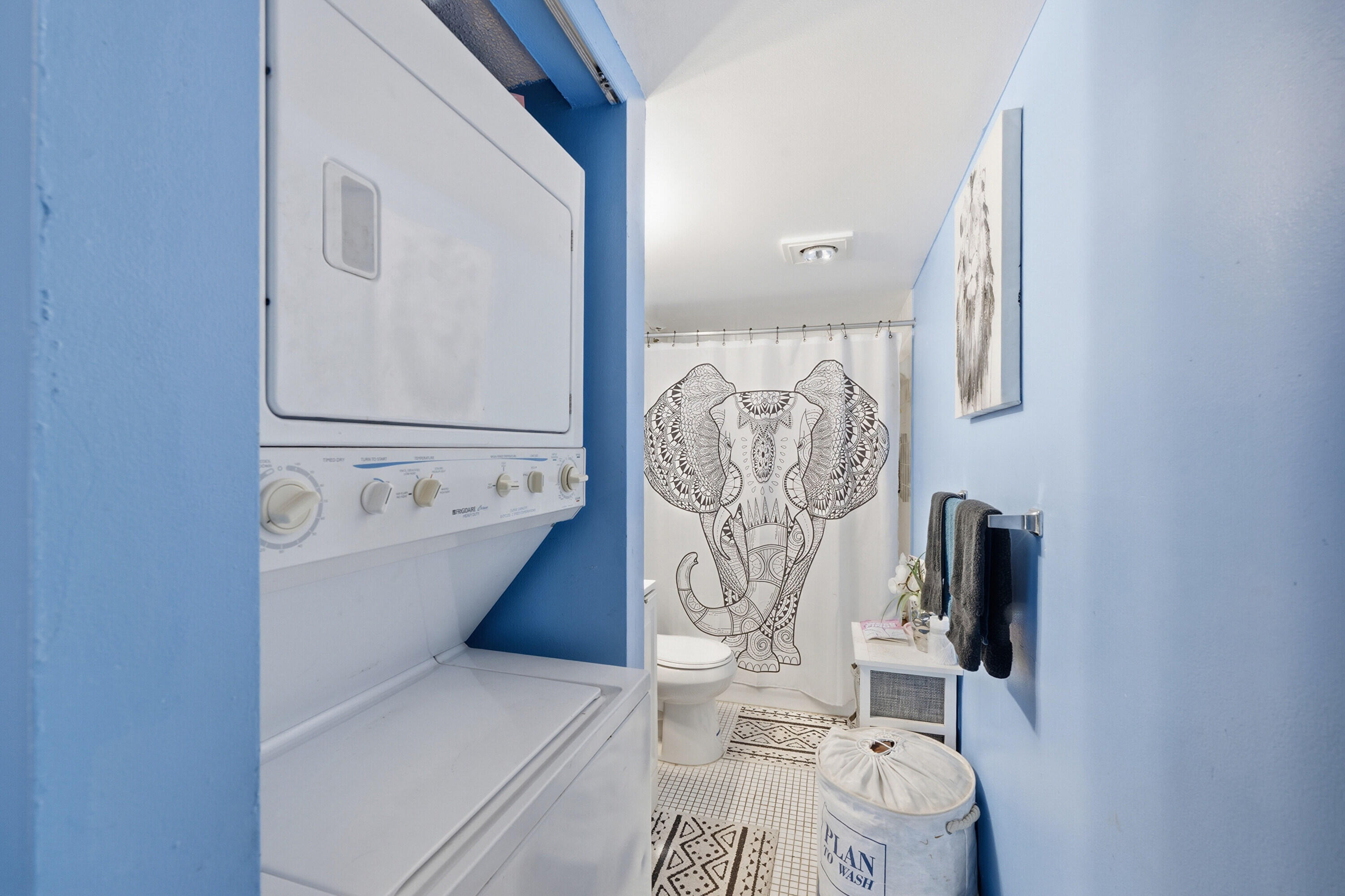 INVERWOOD CONDO - Residential